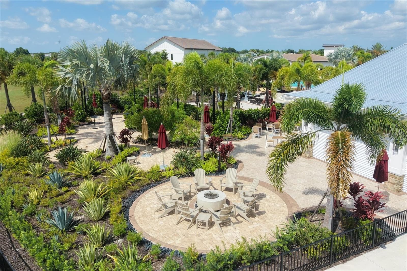 Single Family Residence at 4312 SPRINGHOUSE CIR, LAKEWOOD RANCH, photo 70 of 76