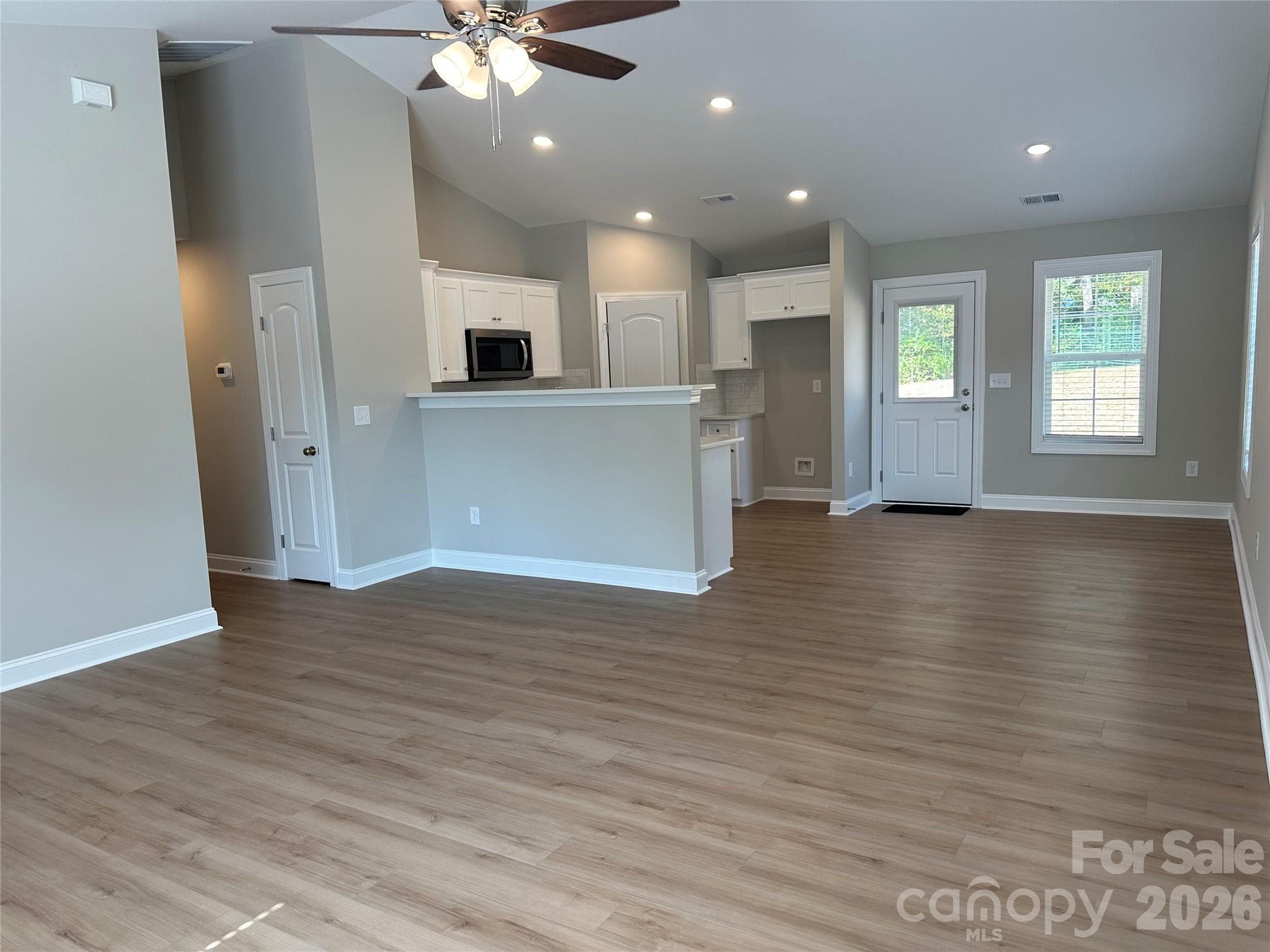Single Family Residence at 469 Faith Drive, Concord, photo 2 of 9