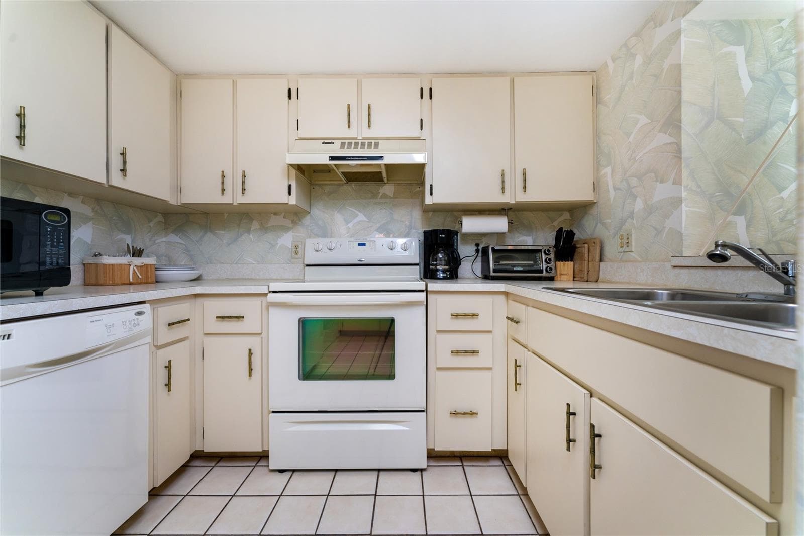 Condominium at 2700 N BEACH RD #C101, ENGLEWOOD, photo 10 of 26