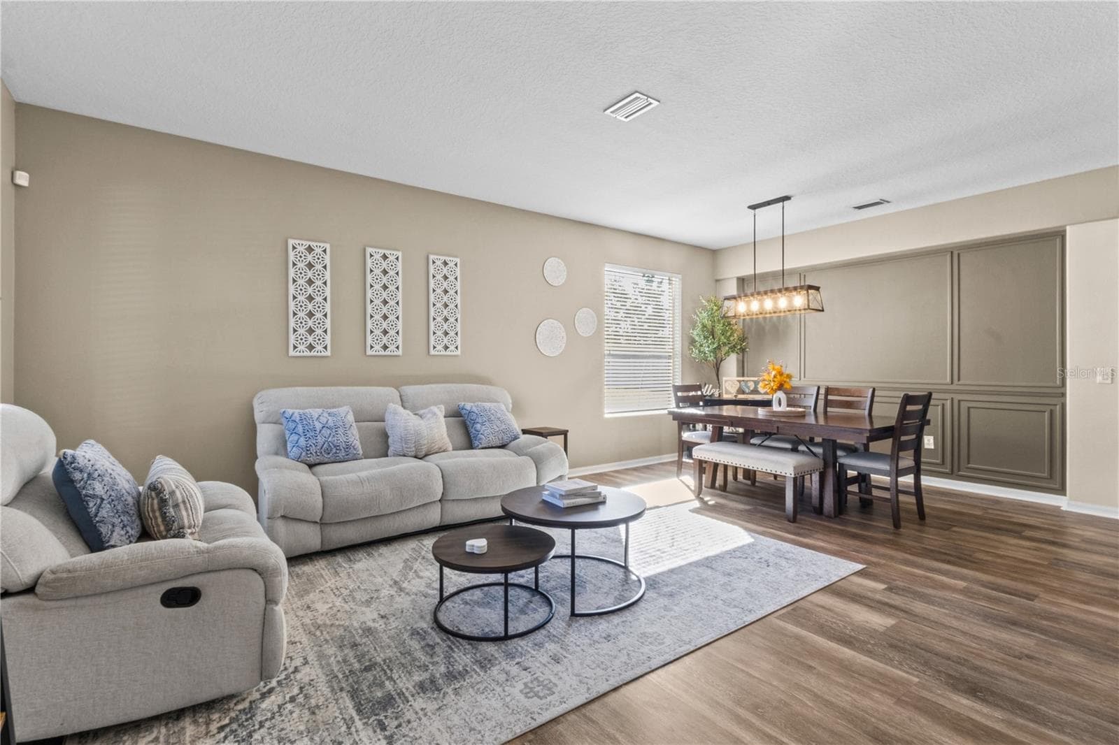 Single Family Residence at 6011 FRENCH CREEK CT, ELLENTON, photo 6 of 38