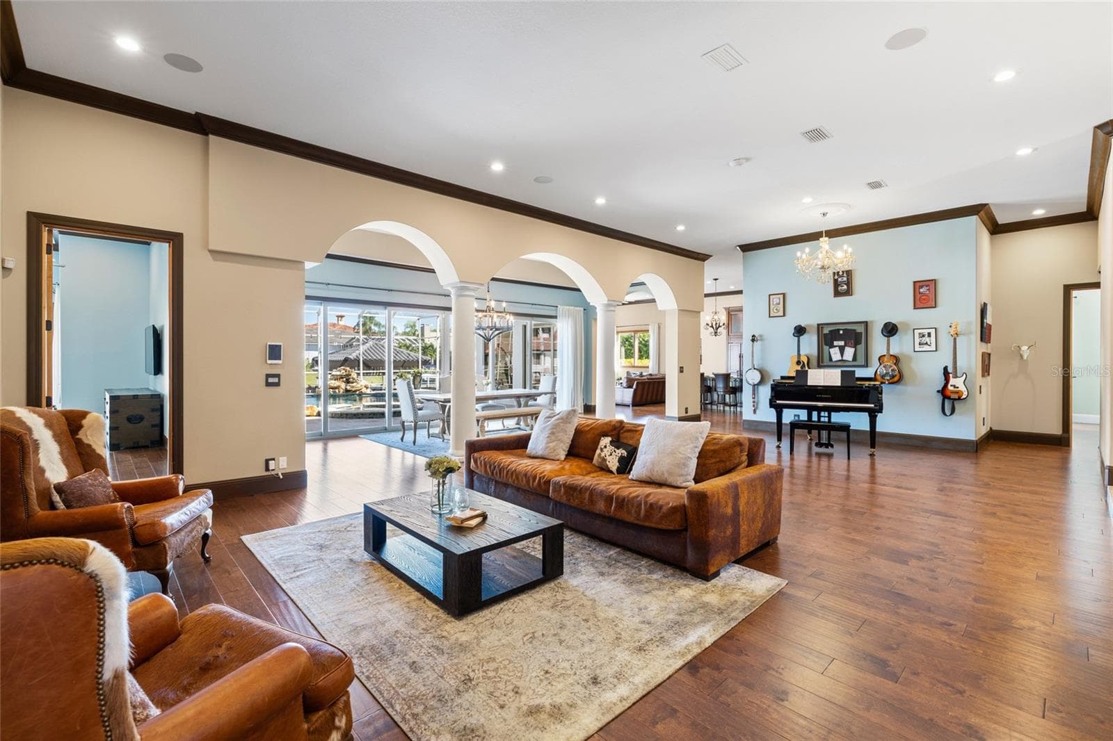 Single Family Residence at 9805 COMPASS POINT WAY, TAMPA, photo 12 of 98