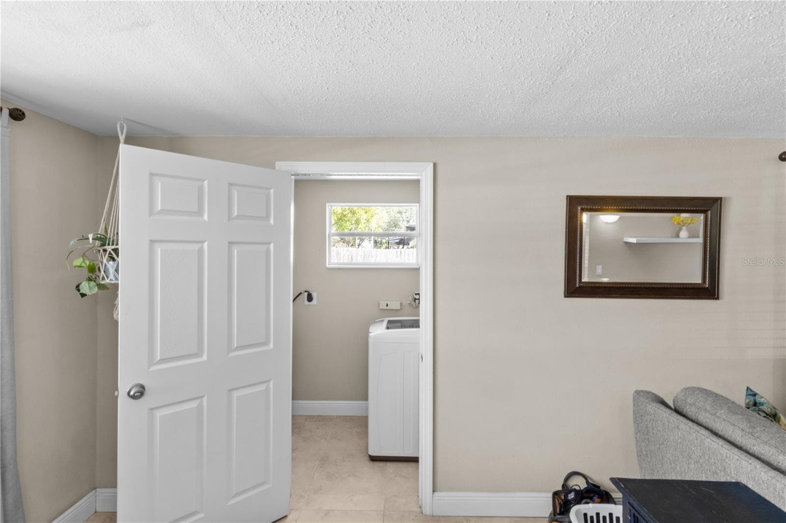Single Family Residence at 4704 W BAY AVE, TAMPA, photo 22 of 30