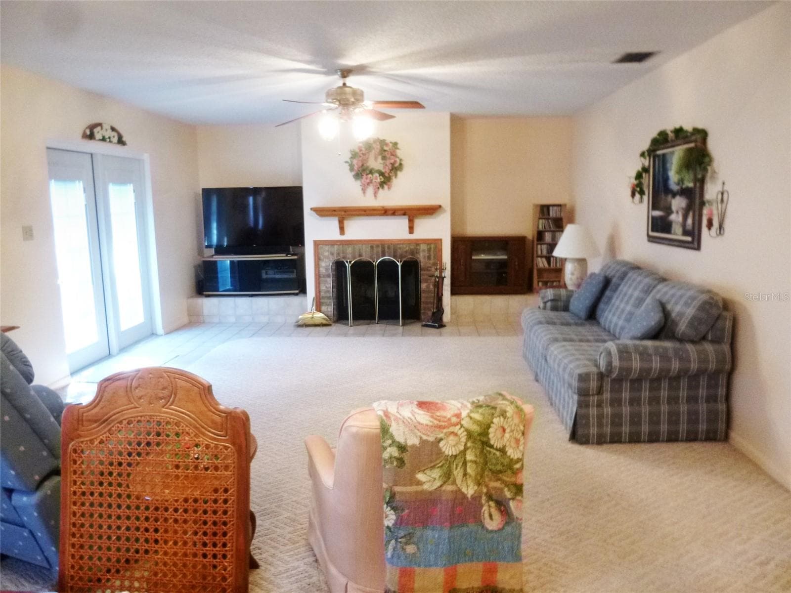 Single Family Residence at 285 OVEROCKER CIR, FROSTPROOF, photo 20 of 37