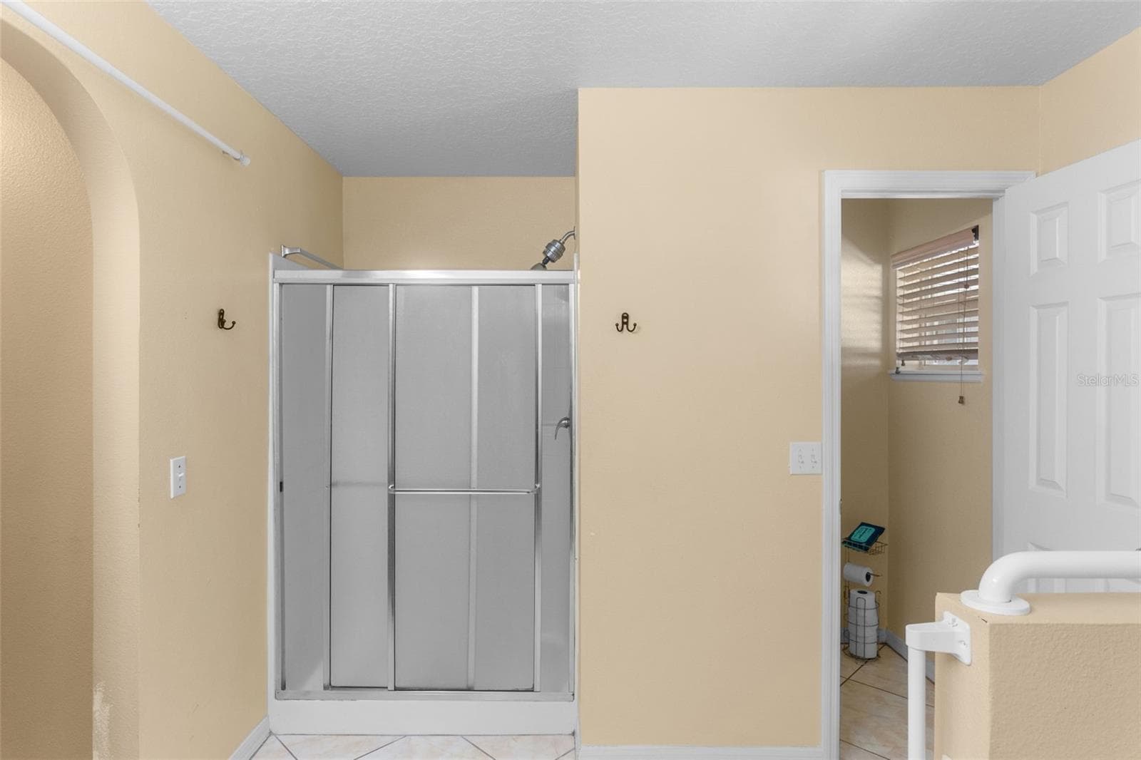 Single Family Residence at 526 WESTCLIFFE DR, WINTER GARDEN, photo 18 of 70