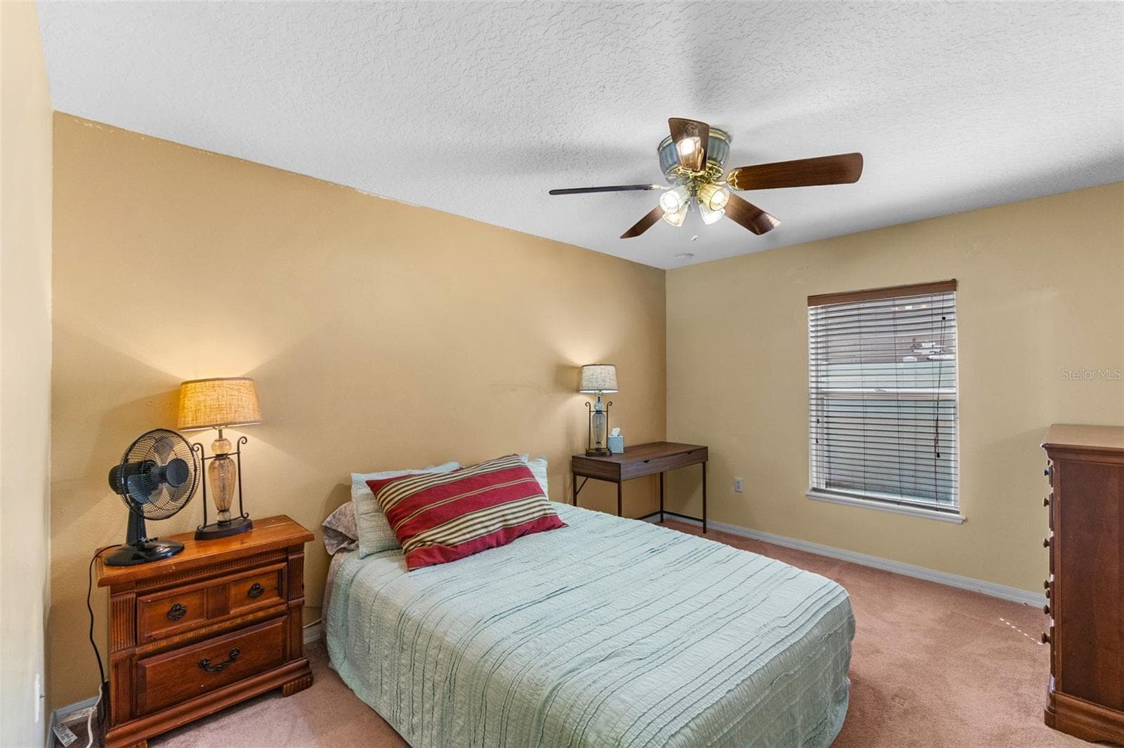 Single Family Residence at 526 WESTCLIFFE DR, WINTER GARDEN, photo 24 of 70