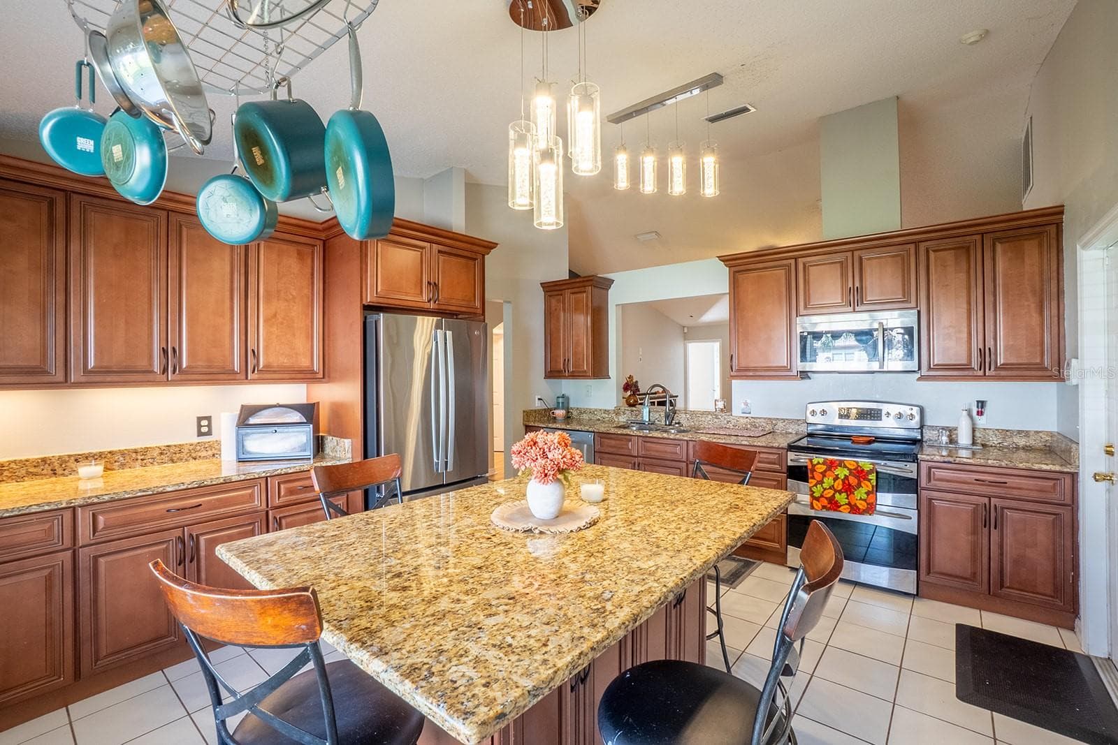 Single Family Residence at 21 EMMONS LN, PALM COAST, photo 5 of 38