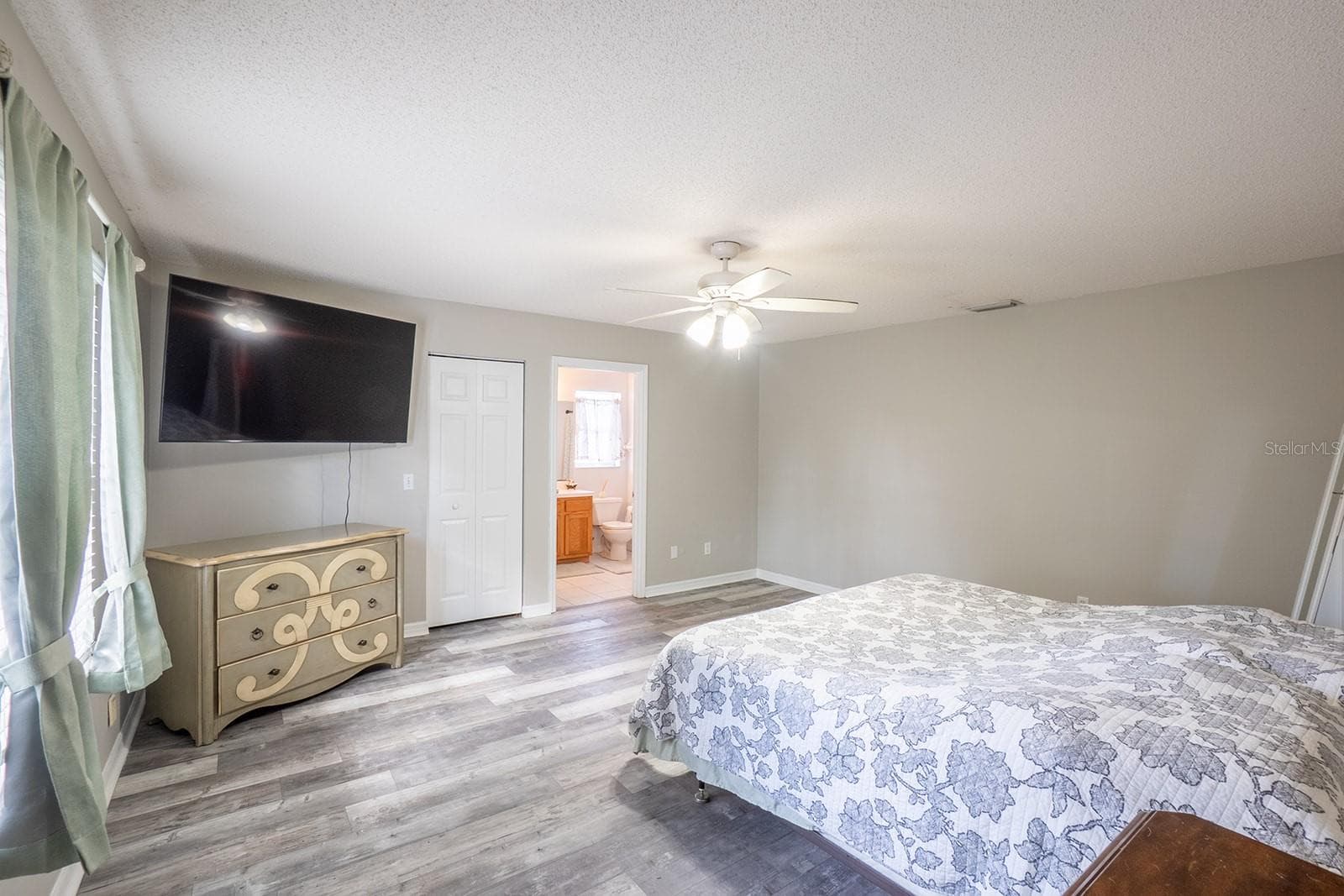 Single Family Residence at 21 EMMONS LN, PALM COAST, photo 17 of 38