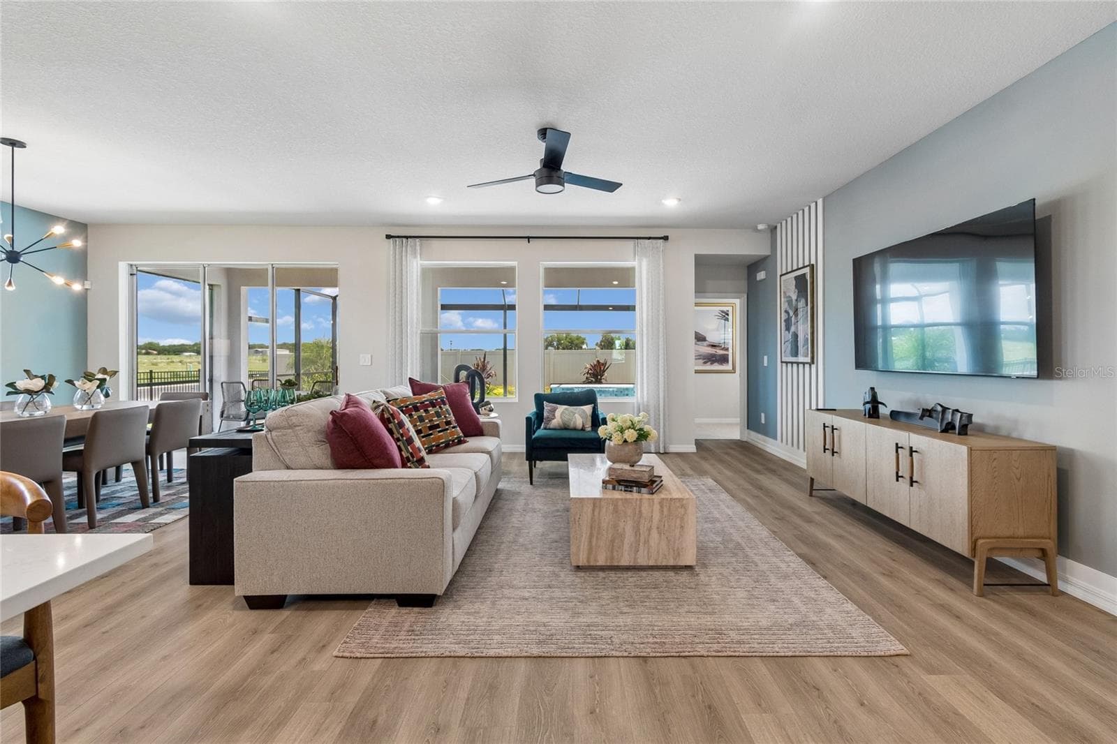 Family Room - 507 SPRING HARVEST DR, PLANT CITY