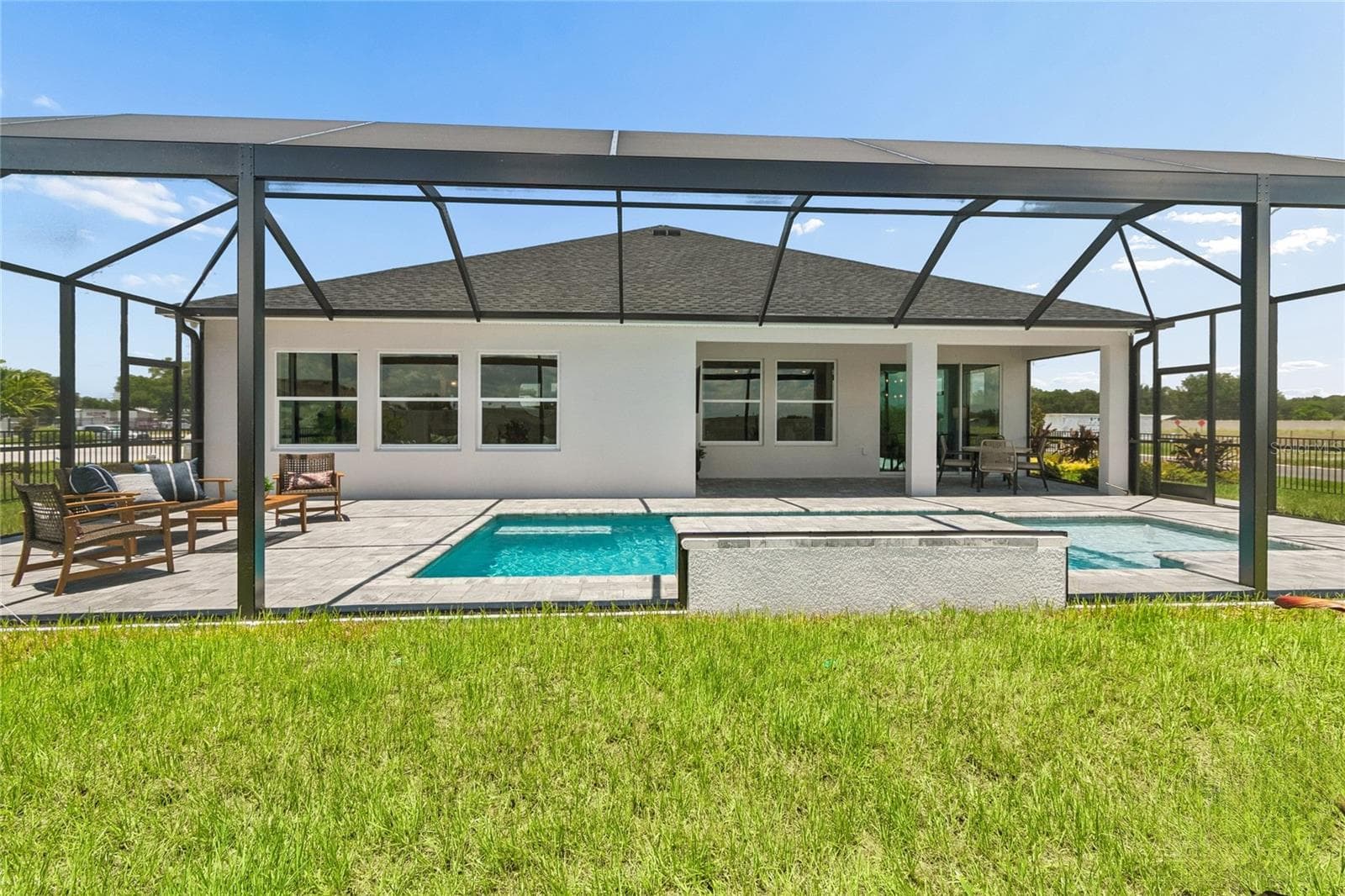 Rear Exterior - 507 SPRING HARVEST DR, PLANT CITY
