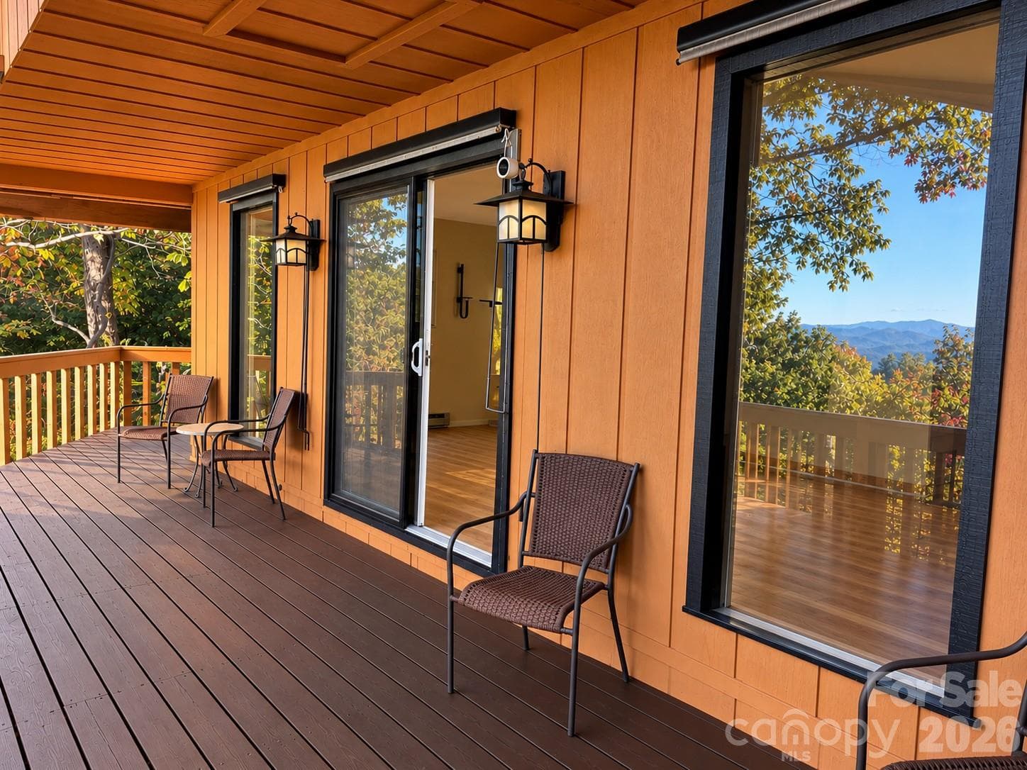 Single Family Residence at 224 Viking Trail, Hendersonville, photo 4 of 28
