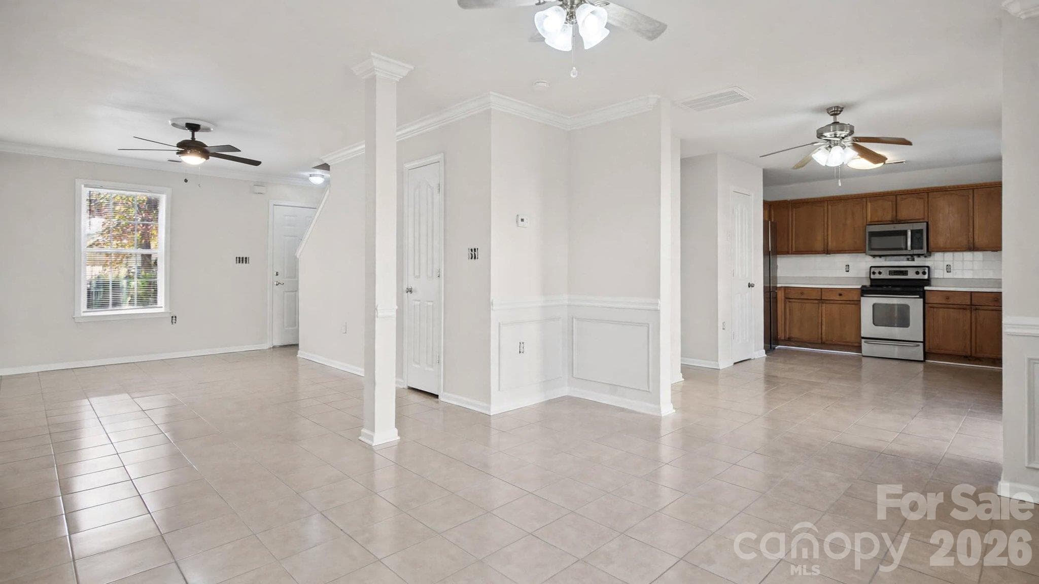 Single Family Residence at 5019 Patricia Ann Lane, Charlotte, photo 6 of 32