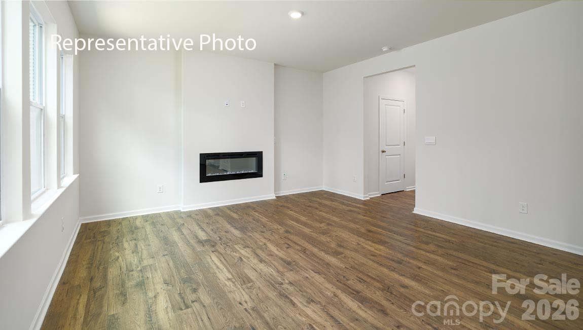 Single Family Residence at 2840 Frances View Lane, Lincolnton, photo 4 of 21