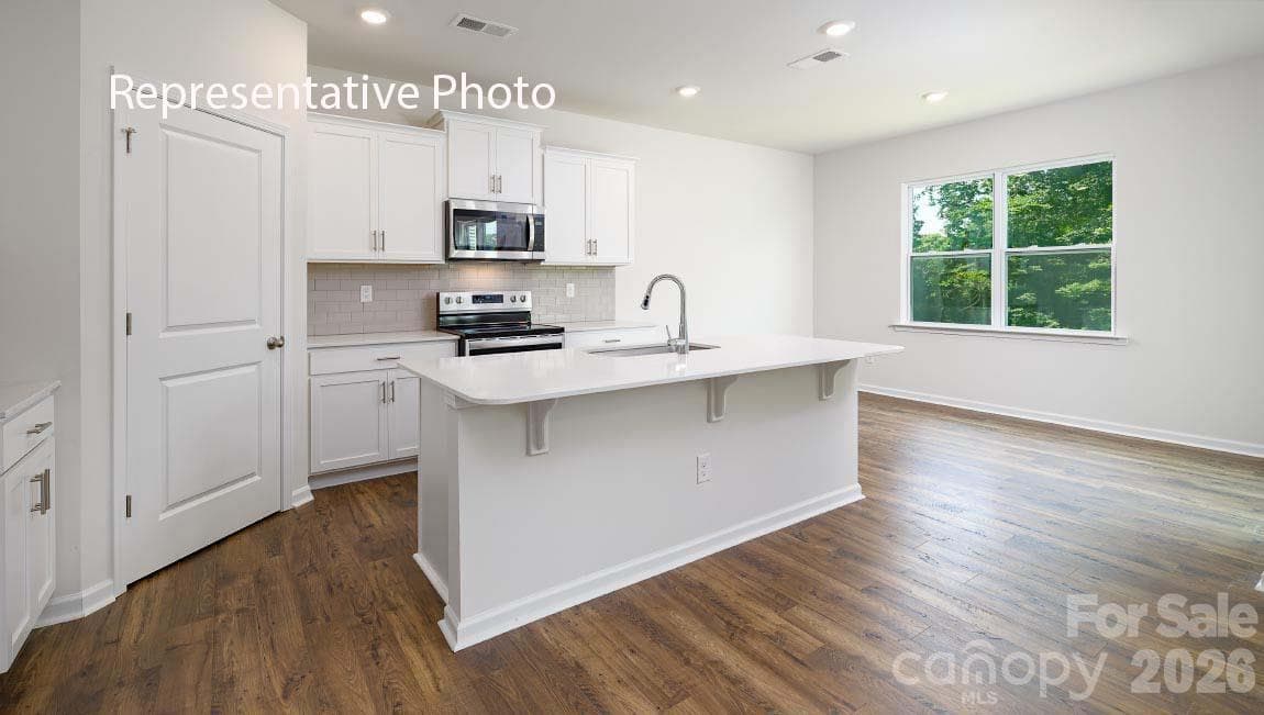 Single Family Residence at 2840 Frances View Lane, Lincolnton, photo 6 of 21