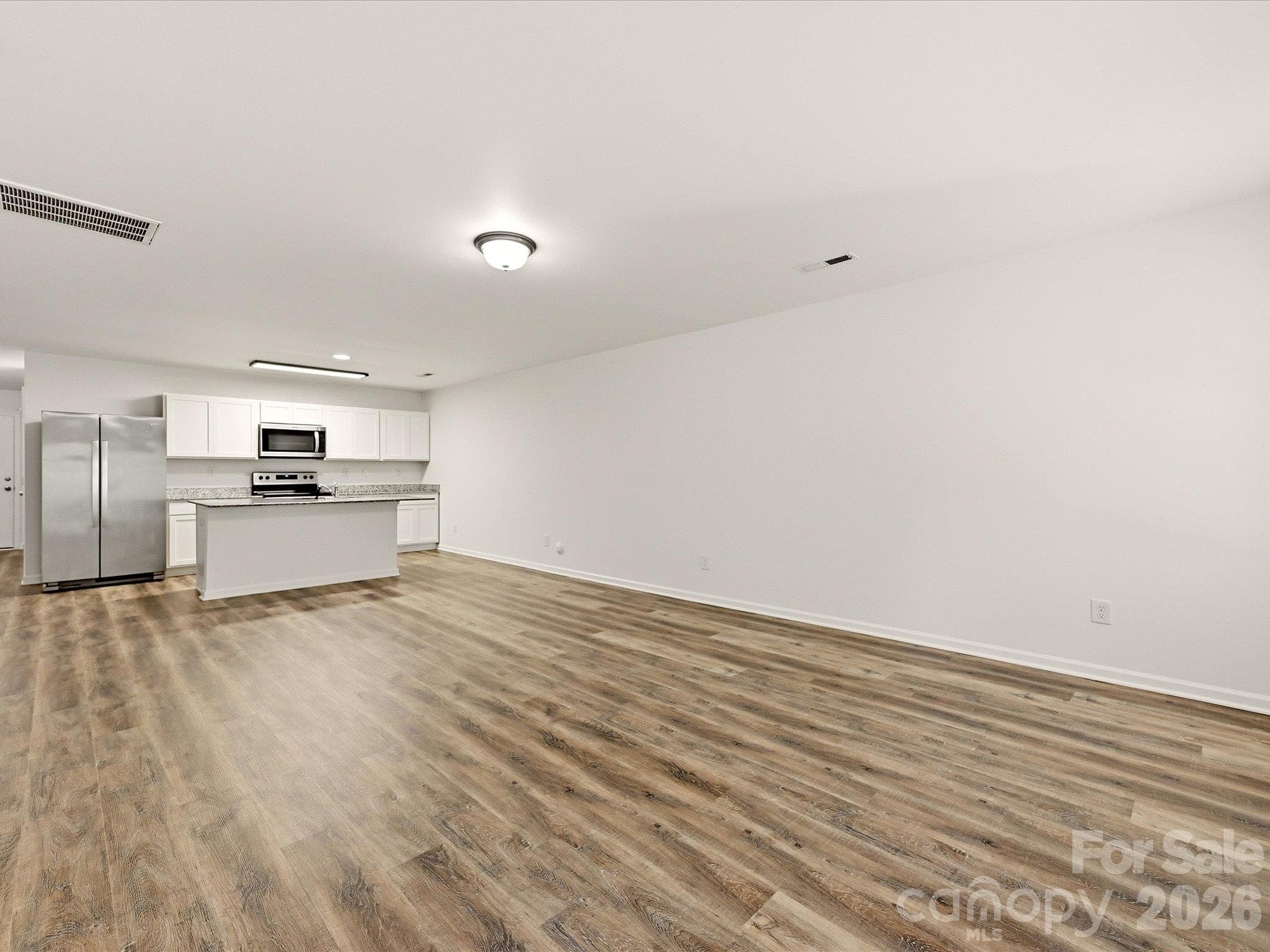 Townhouse at 1470 Cypress Loop, Newton, photo 5 of 26