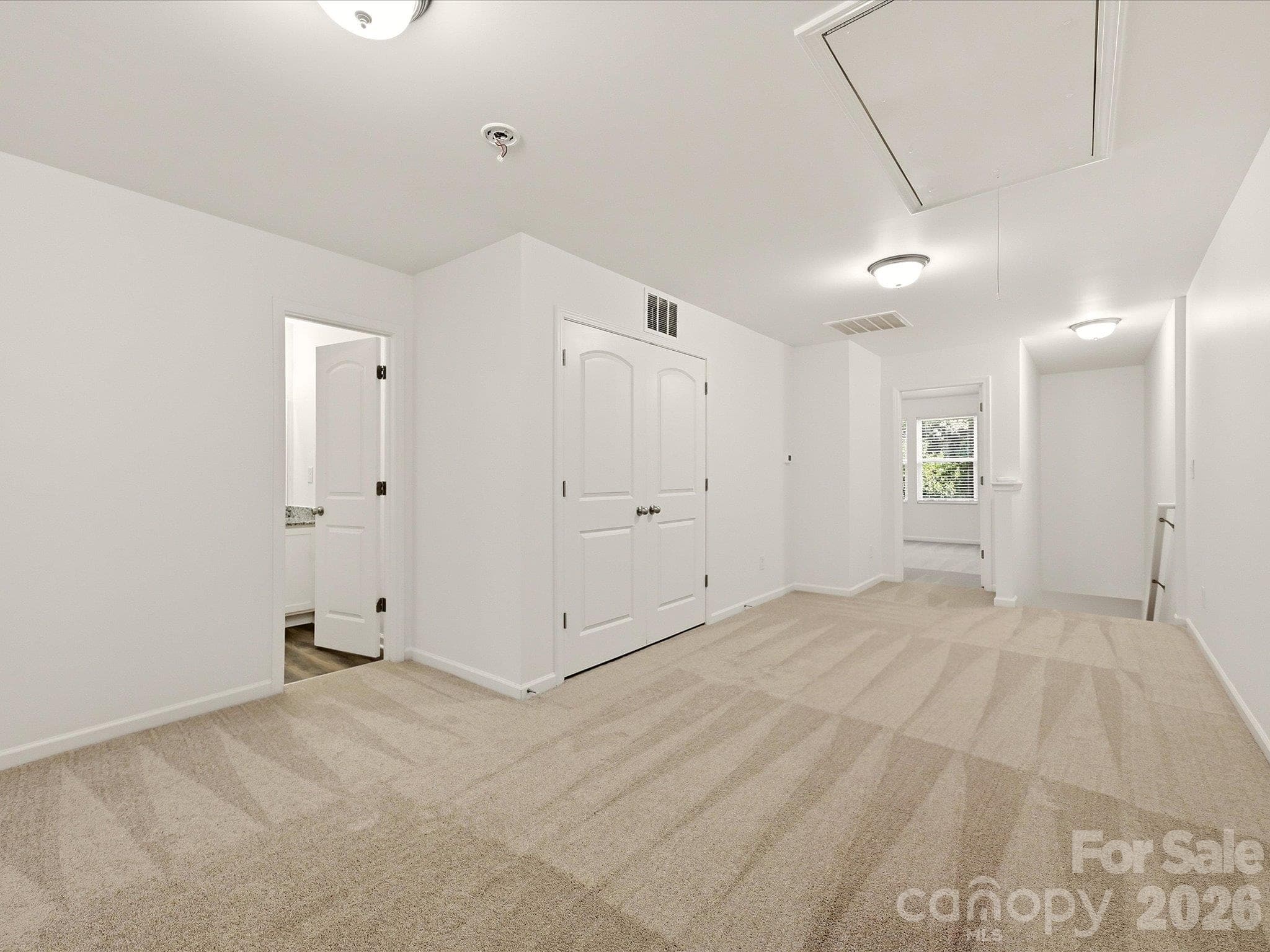 Townhouse at 1470 Cypress Loop, Newton, photo 14 of 26