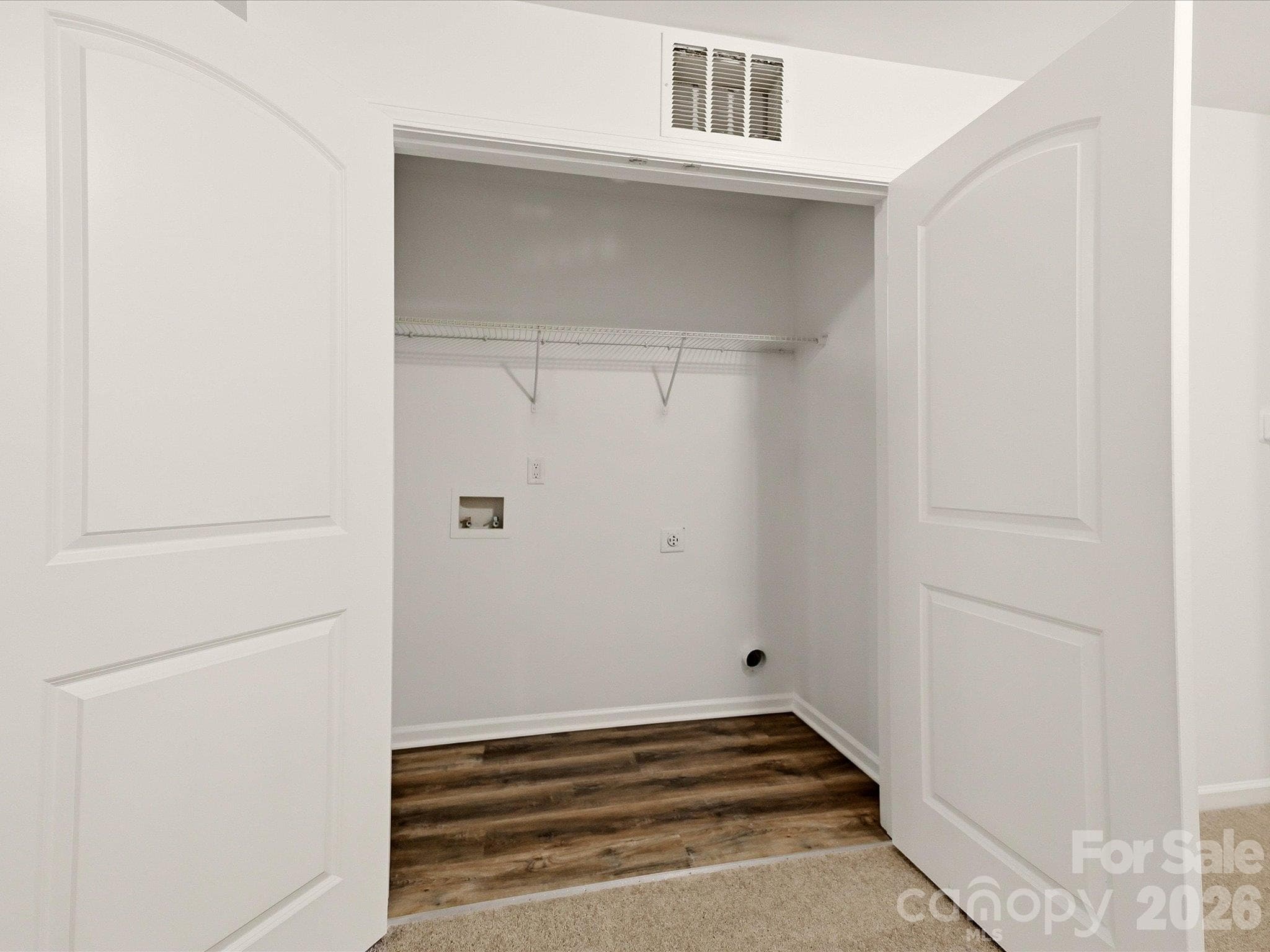 Townhouse at 1470 Cypress Loop, Newton, photo 23 of 26