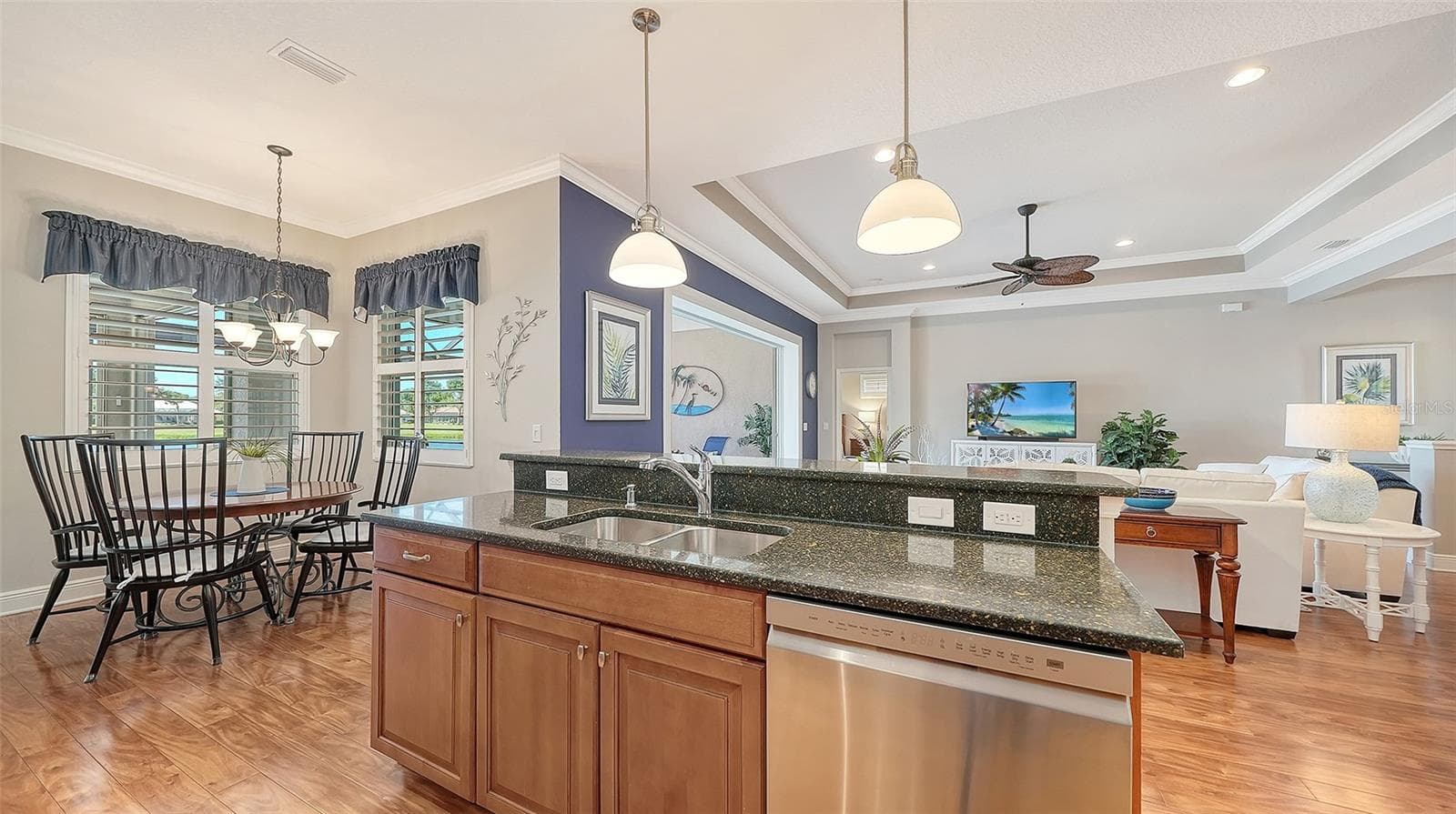 Single Family Residence at 503 SAWGRASS BRIDGE RD, VENICE, photo 19 of 81
