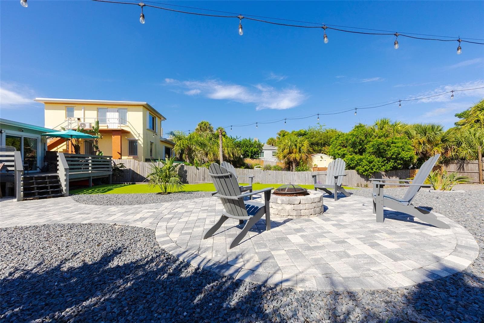 Single Family Residence at 109 PARK AVE, DAYTONA BEACH, photo 13 of 82