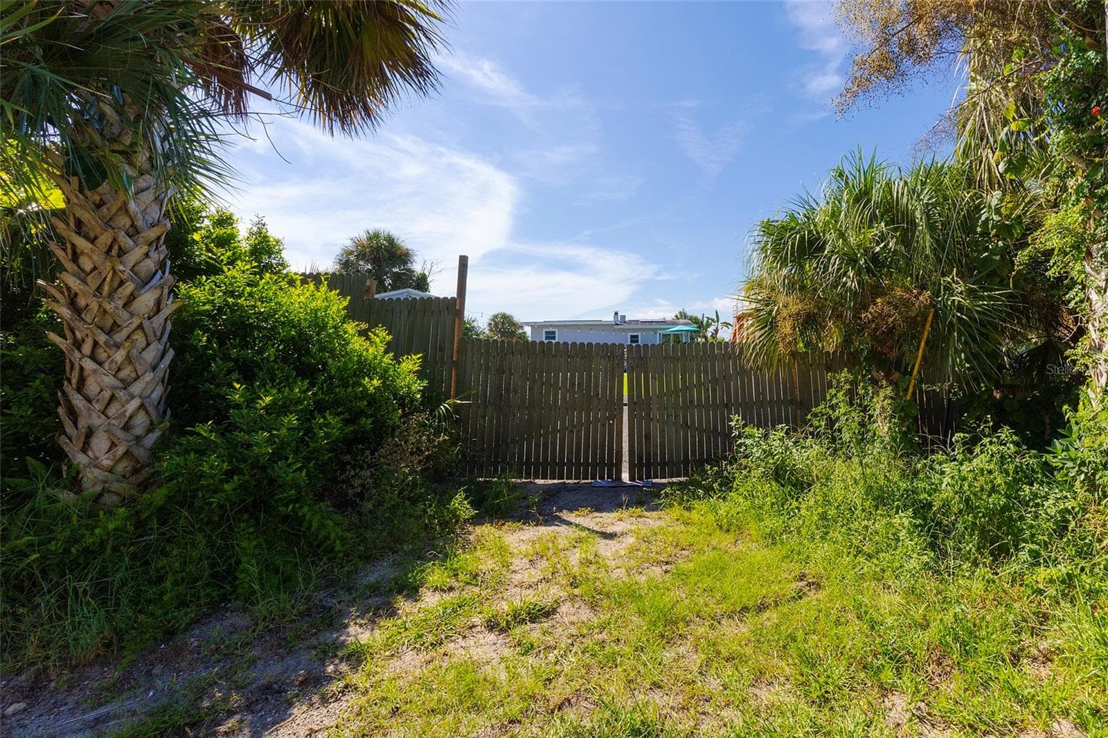 Single Family Residence at 109 PARK AVE, DAYTONA BEACH, photo 21 of 82