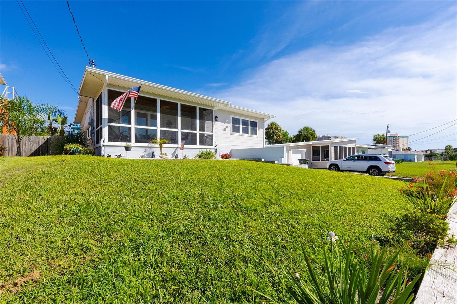 Single Family Residence at 109 PARK AVE, DAYTONA BEACH, photo 25 of 82