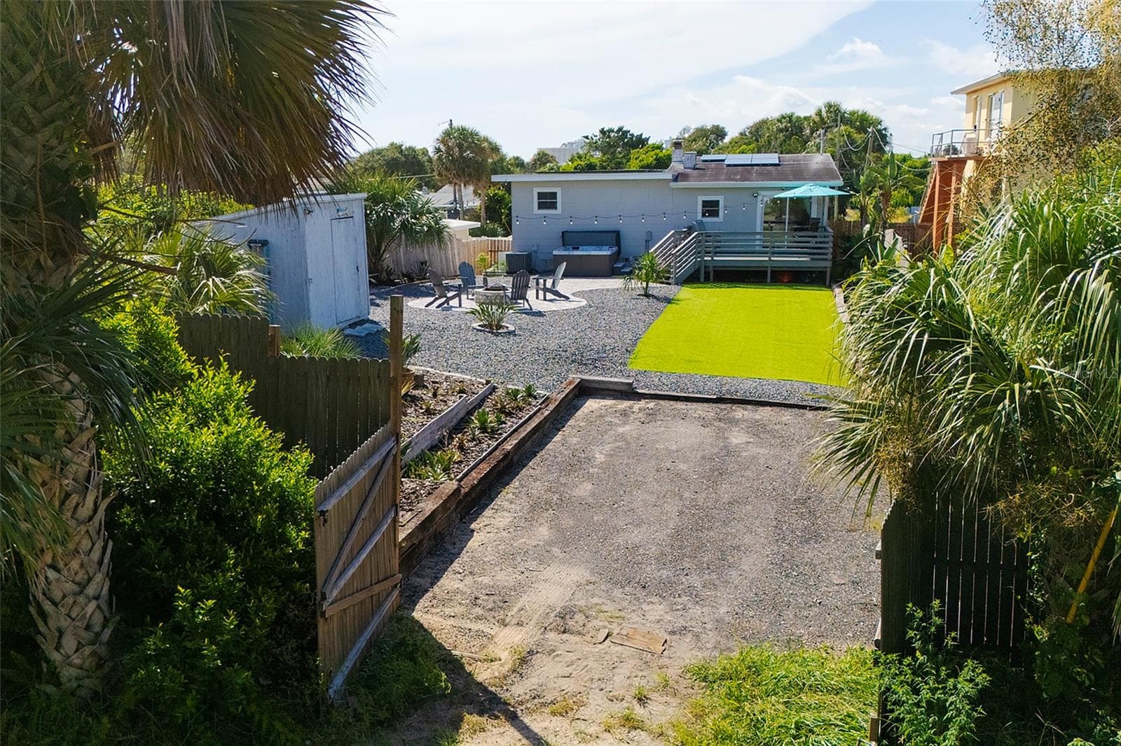 Single Family Residence at 109 PARK AVE, DAYTONA BEACH, photo 34 of 82
