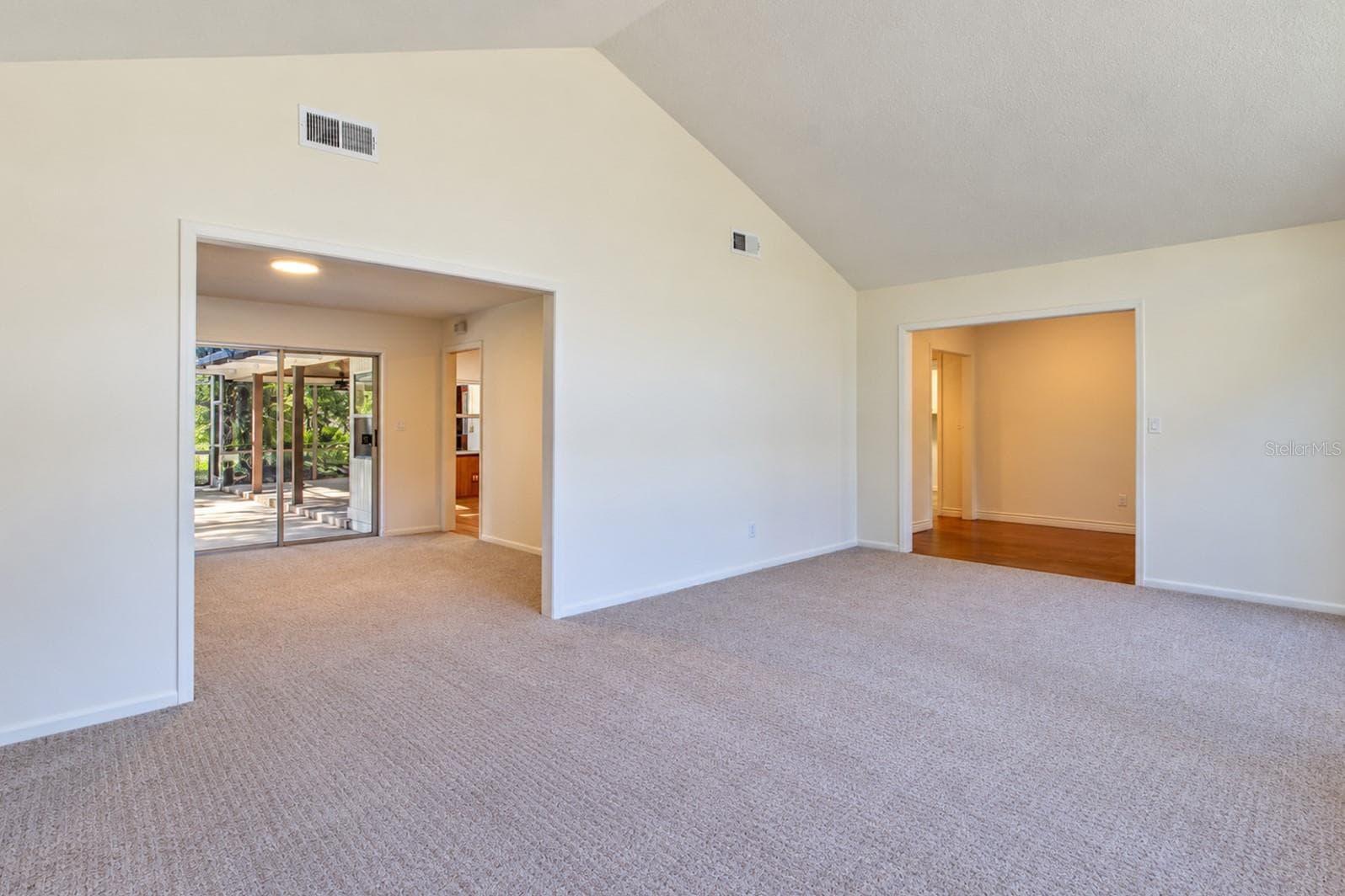 Single Family Residence at 400 BLUE LAKE DR, LONGWOOD, photo 7 of 67