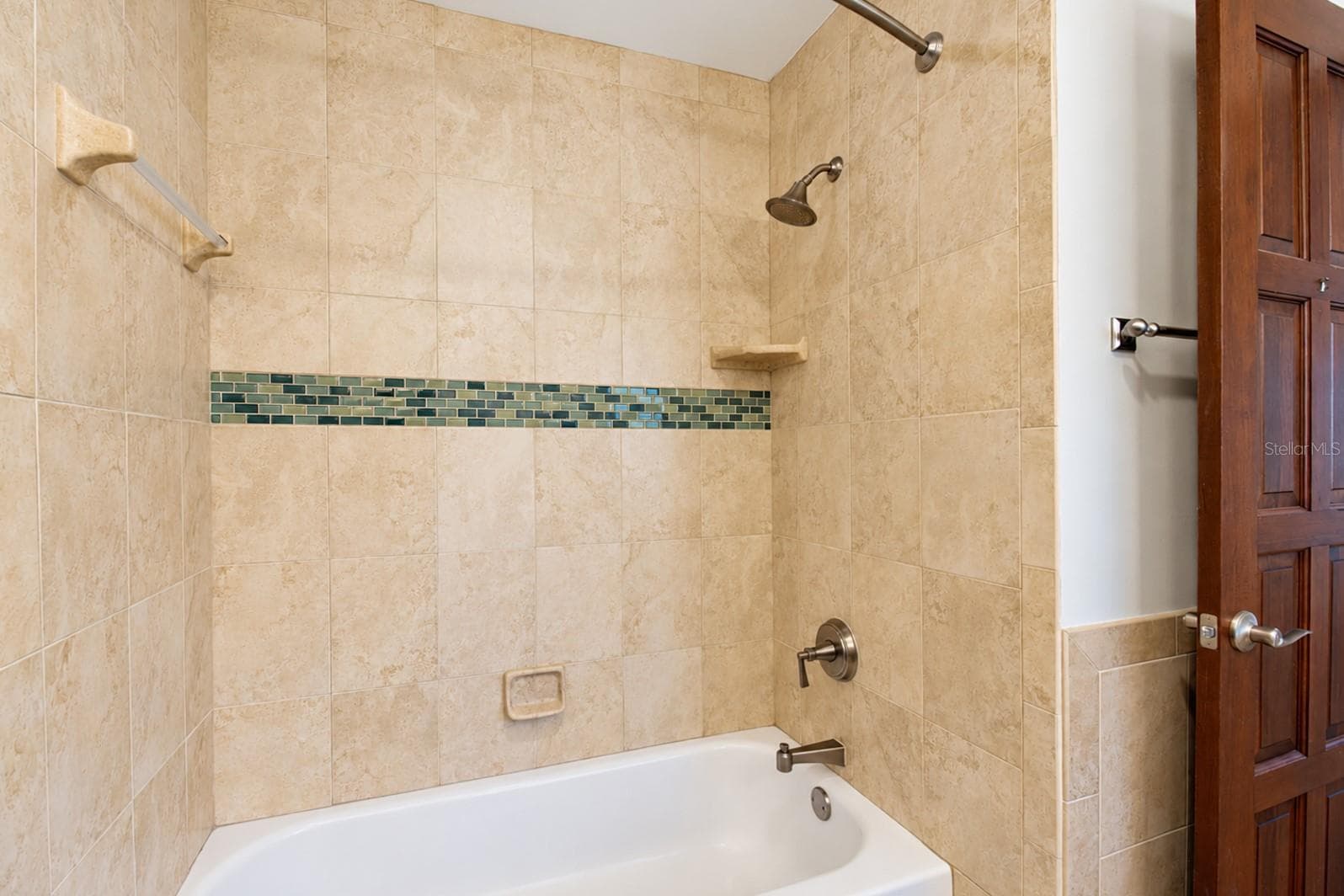 Single Family Residence at 400 BLUE LAKE DR, LONGWOOD, photo 28 of 67