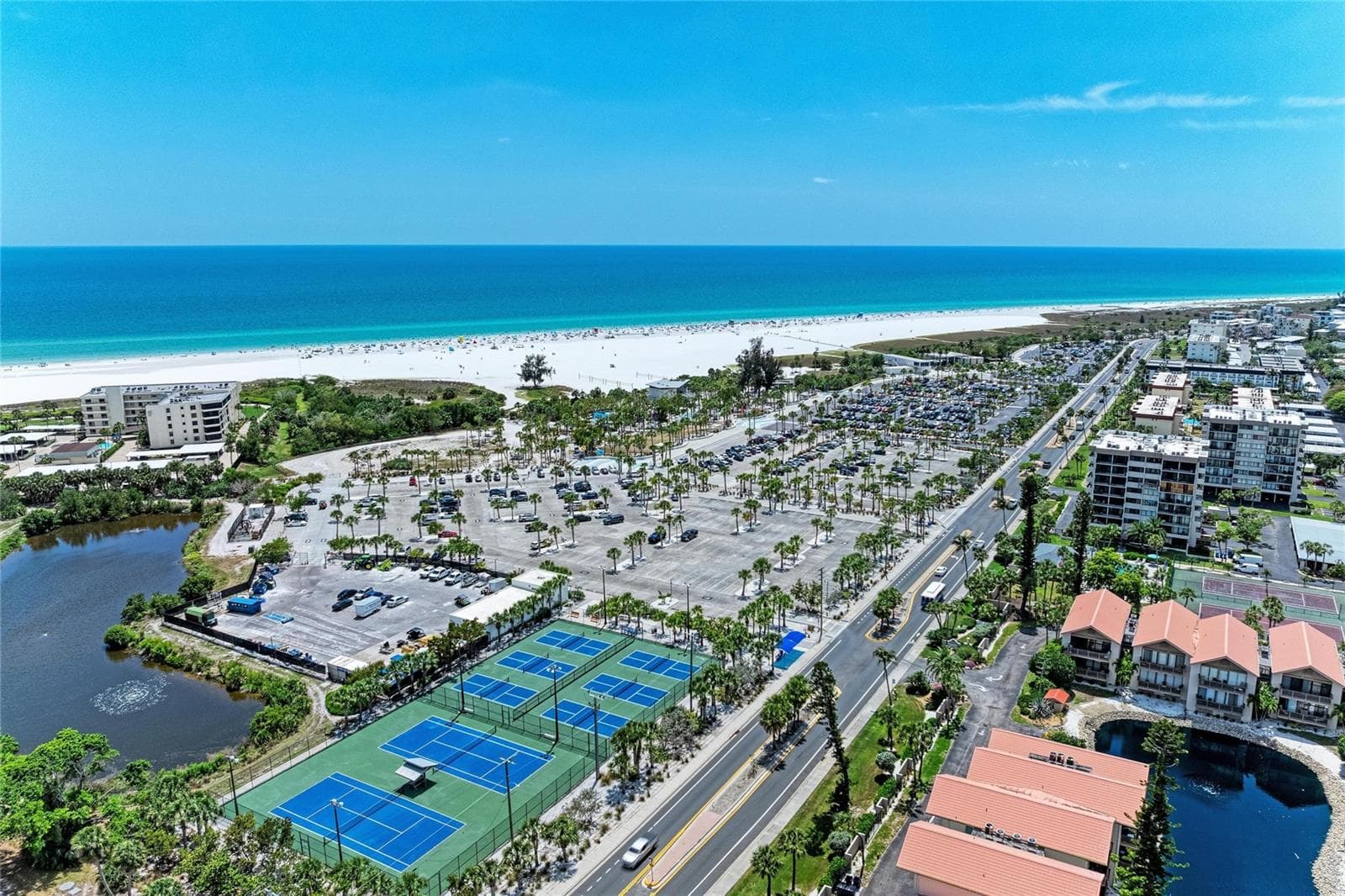 Condominium at 5830 MIDNIGHT PASS RD #38, SARASOTA, photo 32 of 48