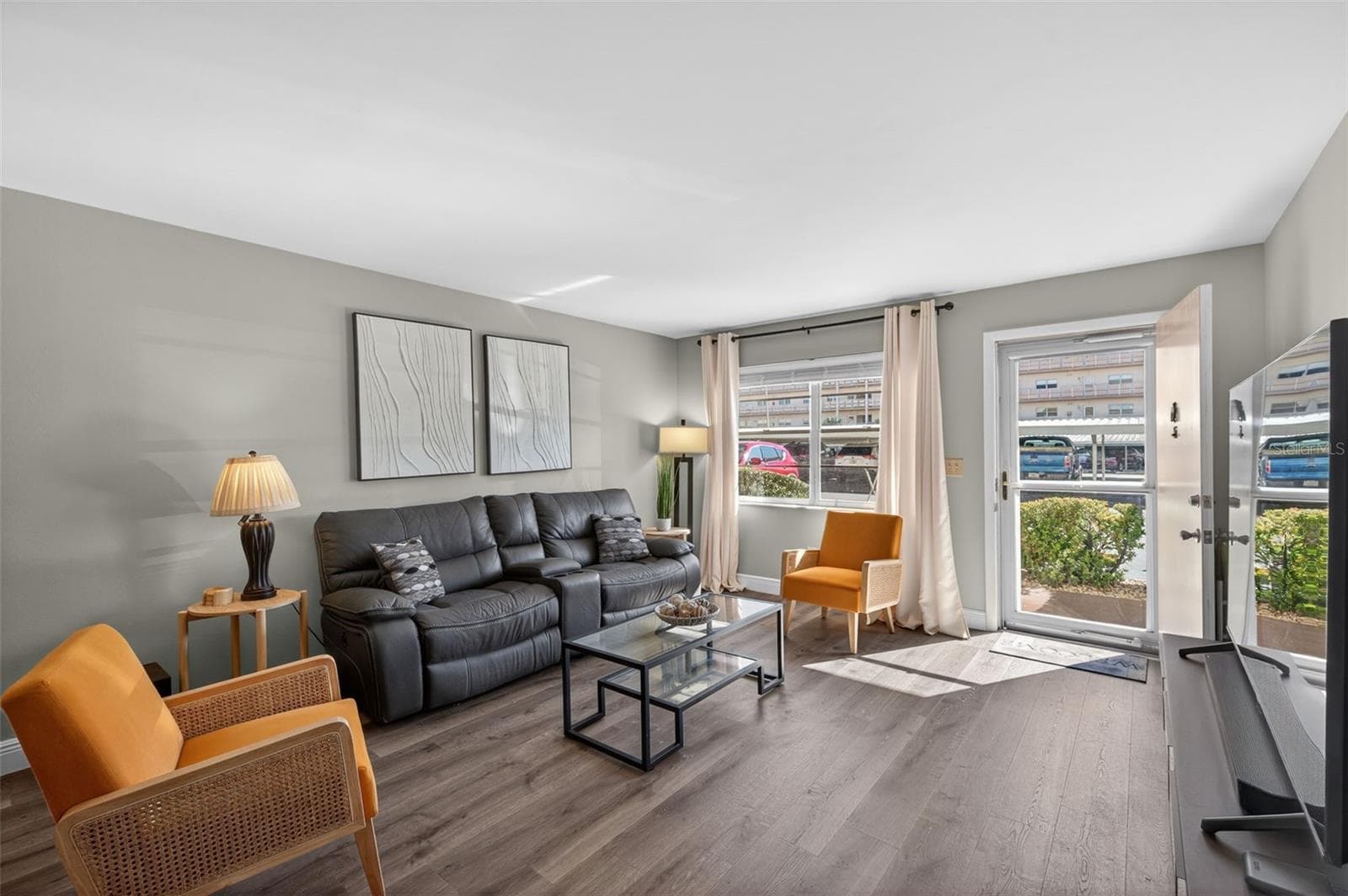 Condominium at 5705 80TH ST N #105, ST PETERSBURG, photo 4 of 32