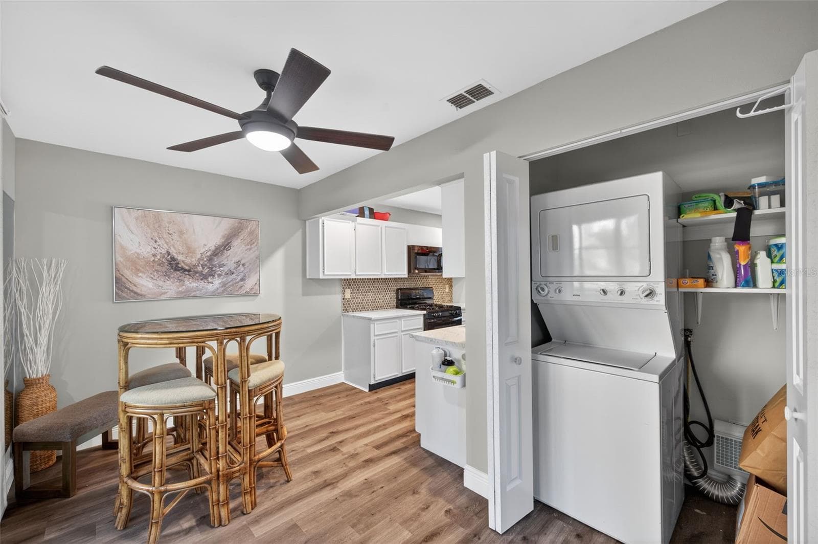 Condominium at 5705 80TH ST N #105, ST PETERSBURG, photo 11 of 32