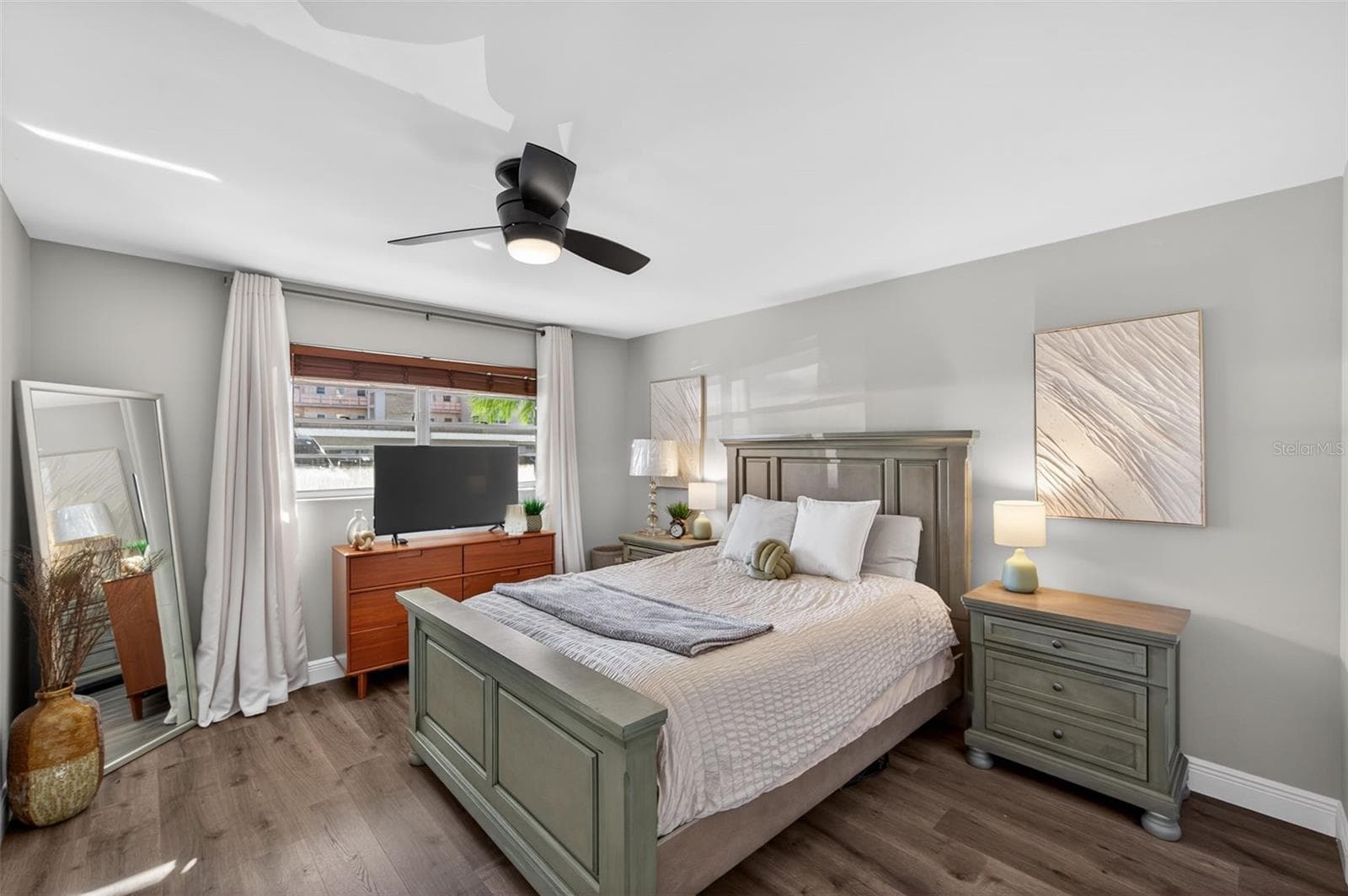 Condominium at 5705 80TH ST N #105, ST PETERSBURG, photo 15 of 32