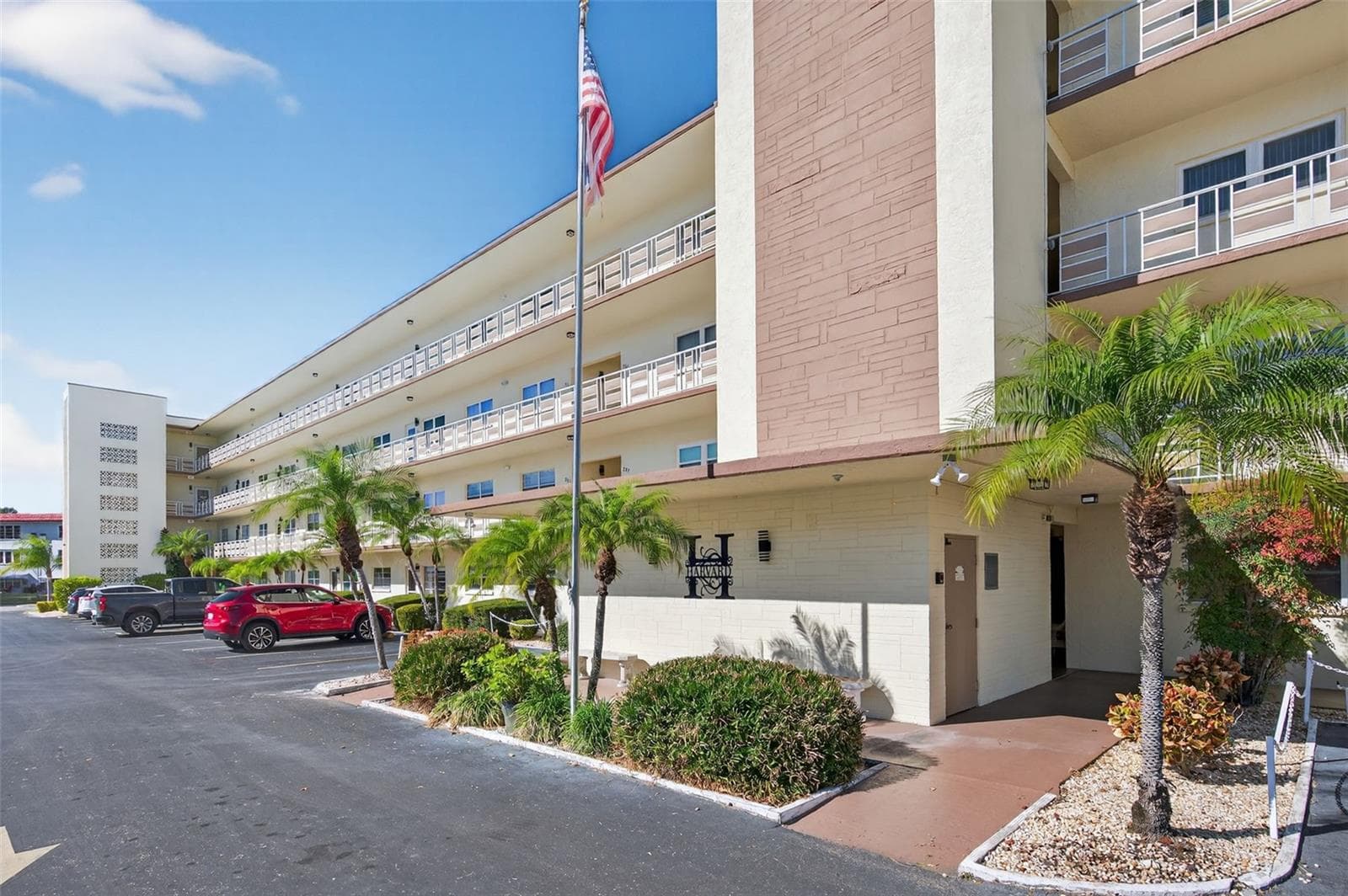 Condominium at 5705 80TH ST N #105, ST PETERSBURG, photo 32 of 32
