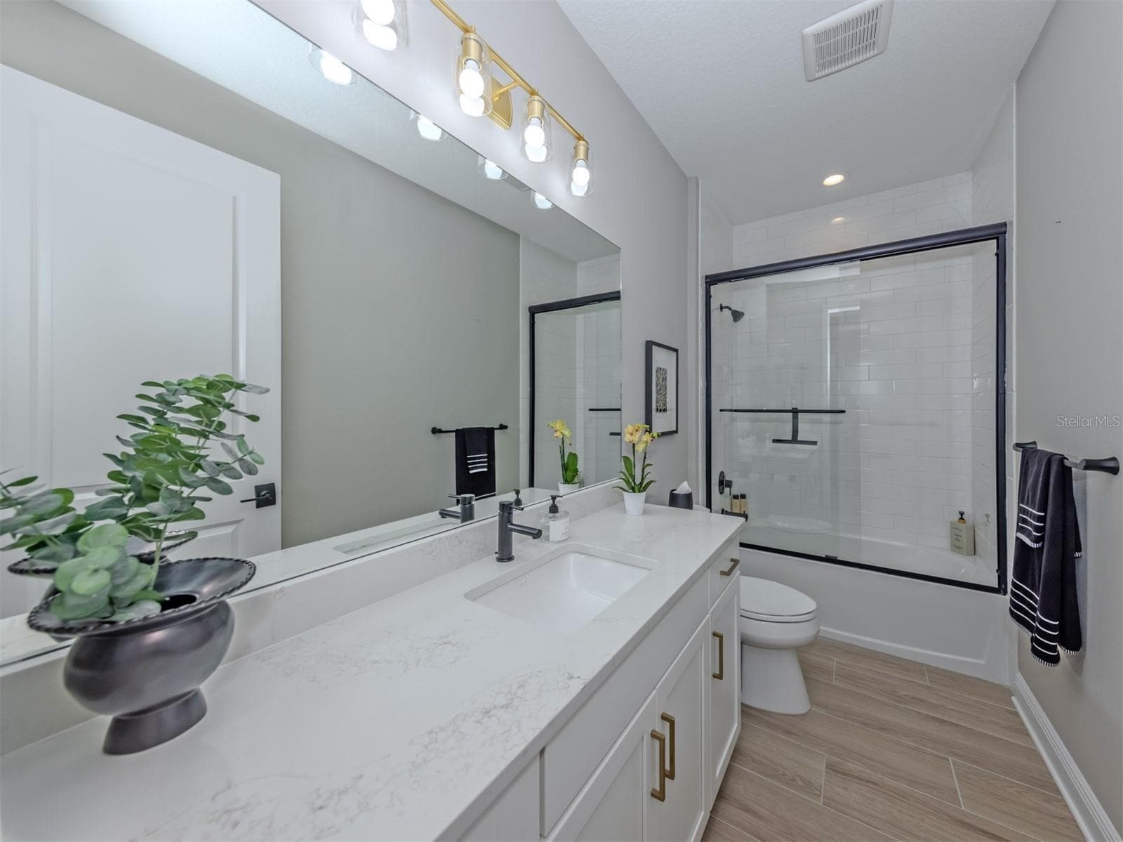 Villa at 21621 CEDAR KEY WAY, VENICE, photo 22 of 75