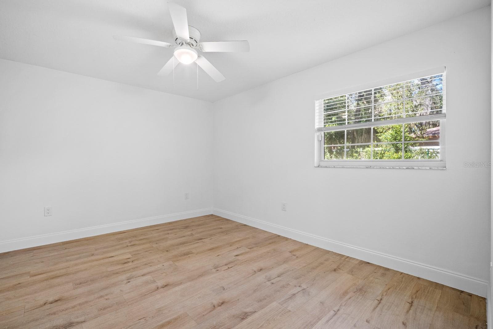 Single Family Residence at 10002 TAKOMAH TRL, TAMPA, photo 17 of 29