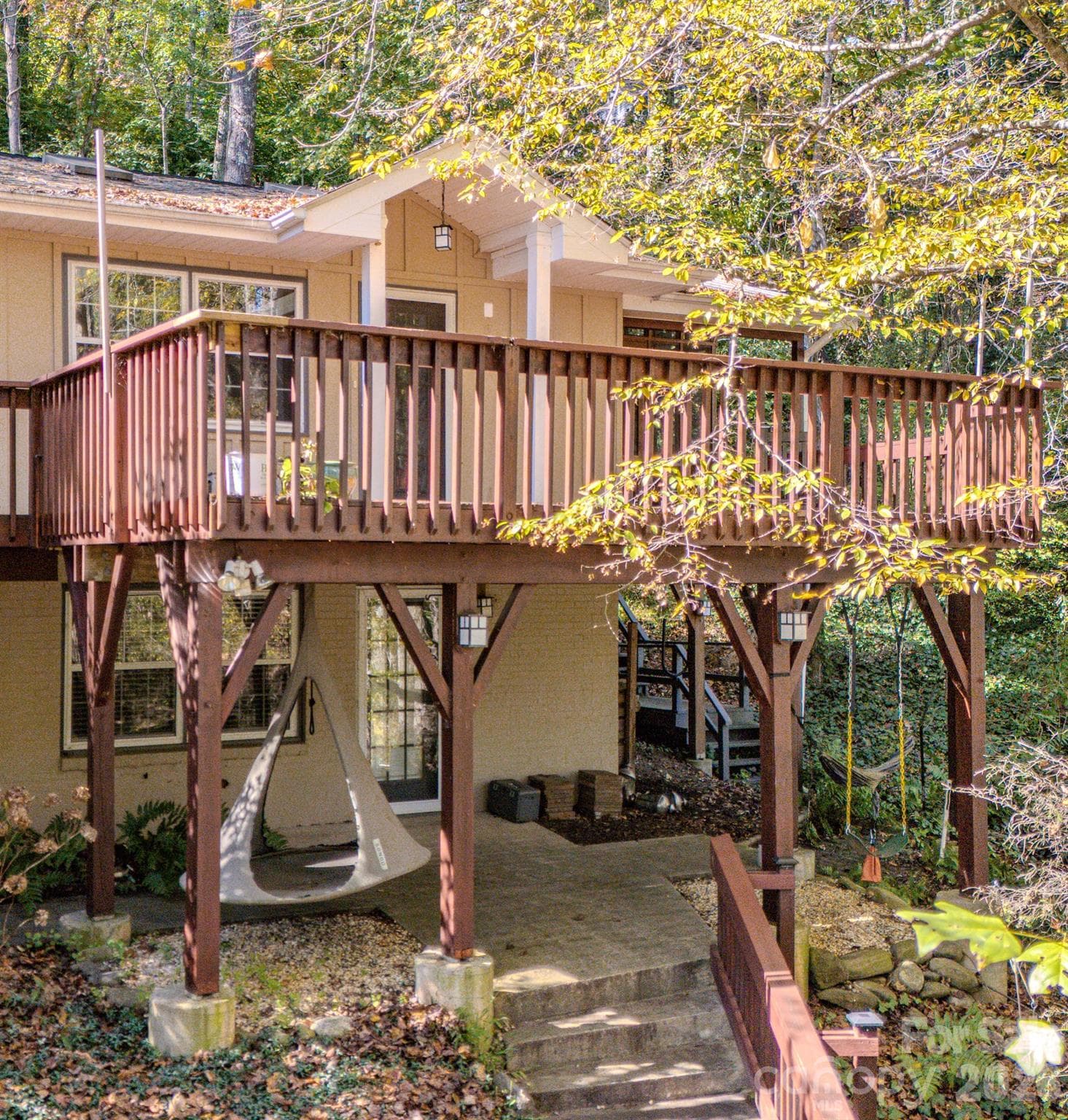 Single Family Residence at 8 Riverbend Drive, Asheville, photo 35 of 44
