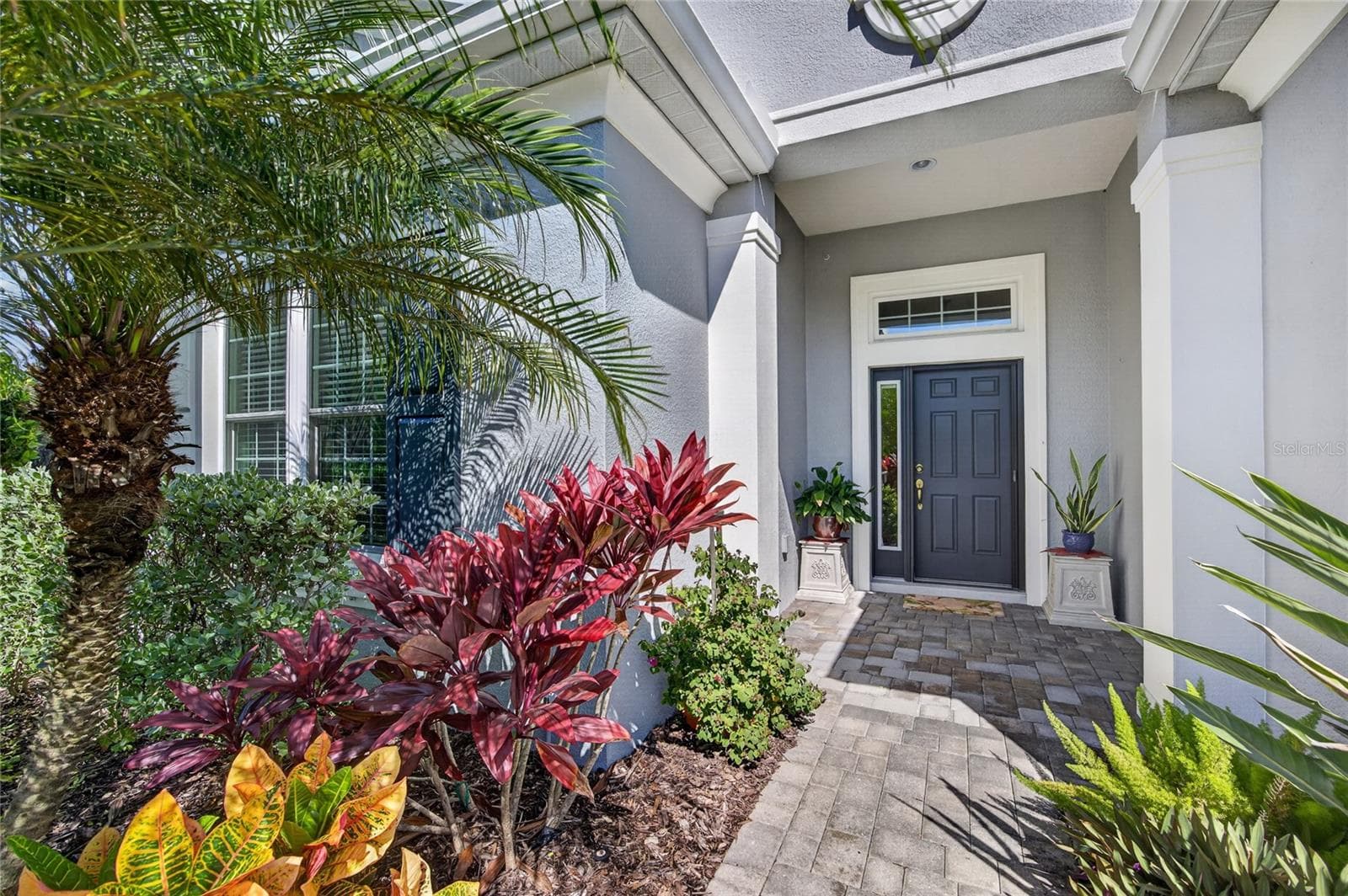 Single Family Residence at 3803 WOODCLIFF LAKE TER, SARASOTA, photo 3 of 45