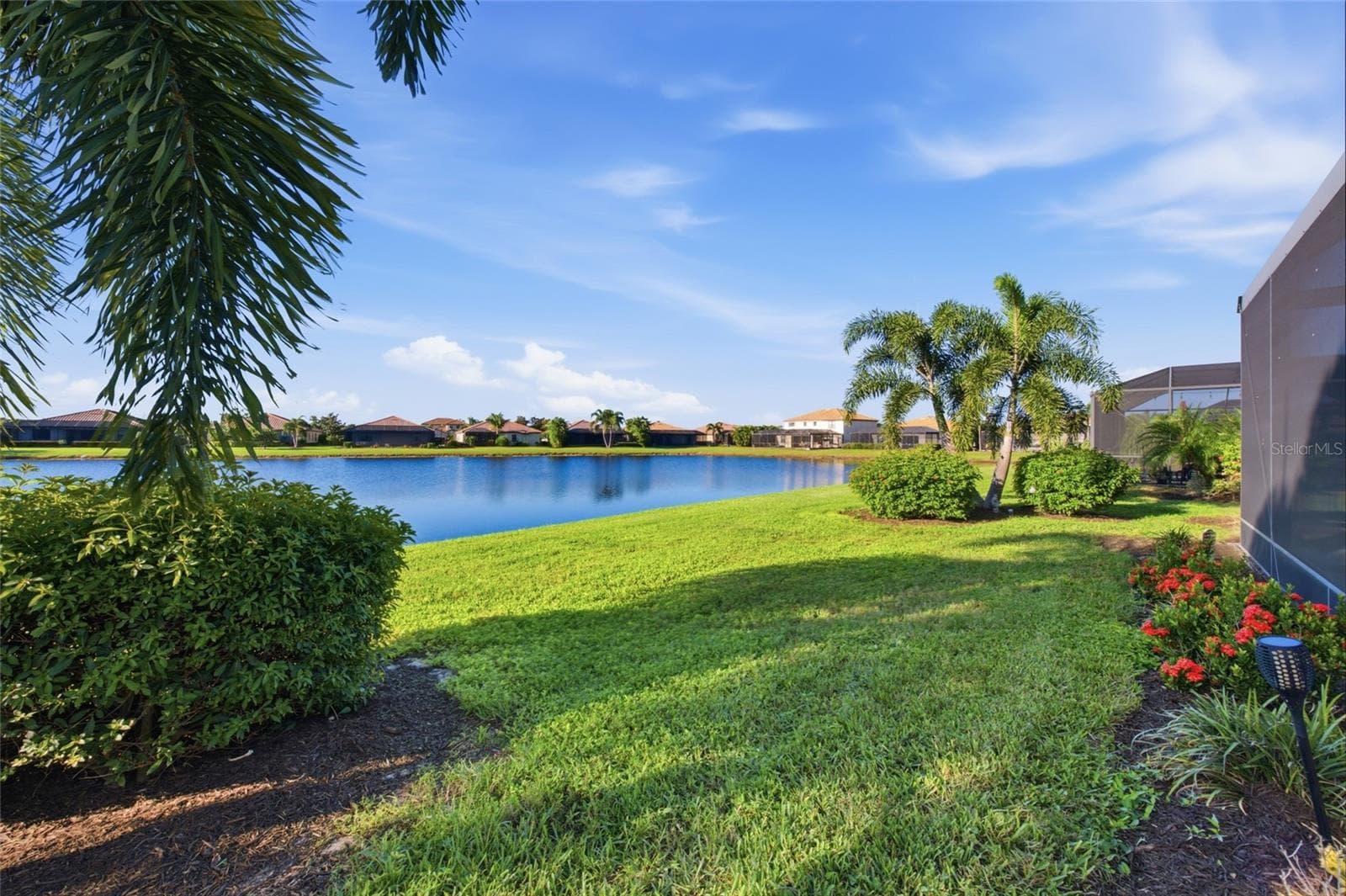 Single Family Residence at 6726 ROOKERY LAKE DR, BRADENTON, photo 42 of 65