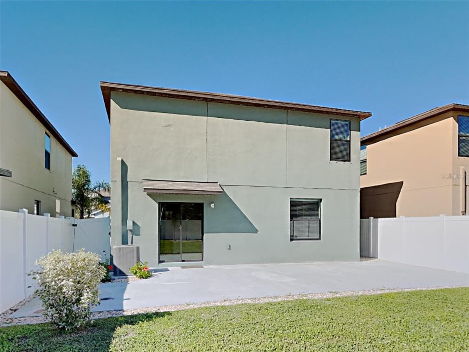 Single Family Residence at 14612 CRESCENT ROCK DR, WIMAUMA, photo 18 of 20