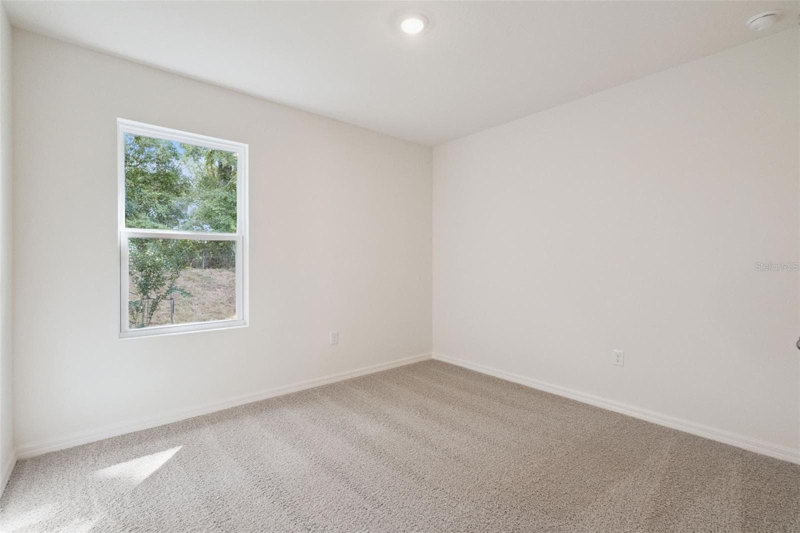 Single Family Residence at 2526 DORSET CT, ORMOND BEACH, photo 12 of 32