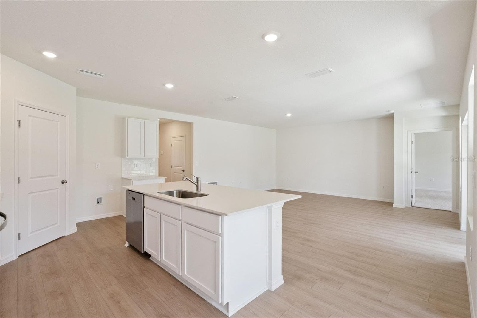Single Family Residence at 2526 DORSET CT, ORMOND BEACH, photo 23 of 32