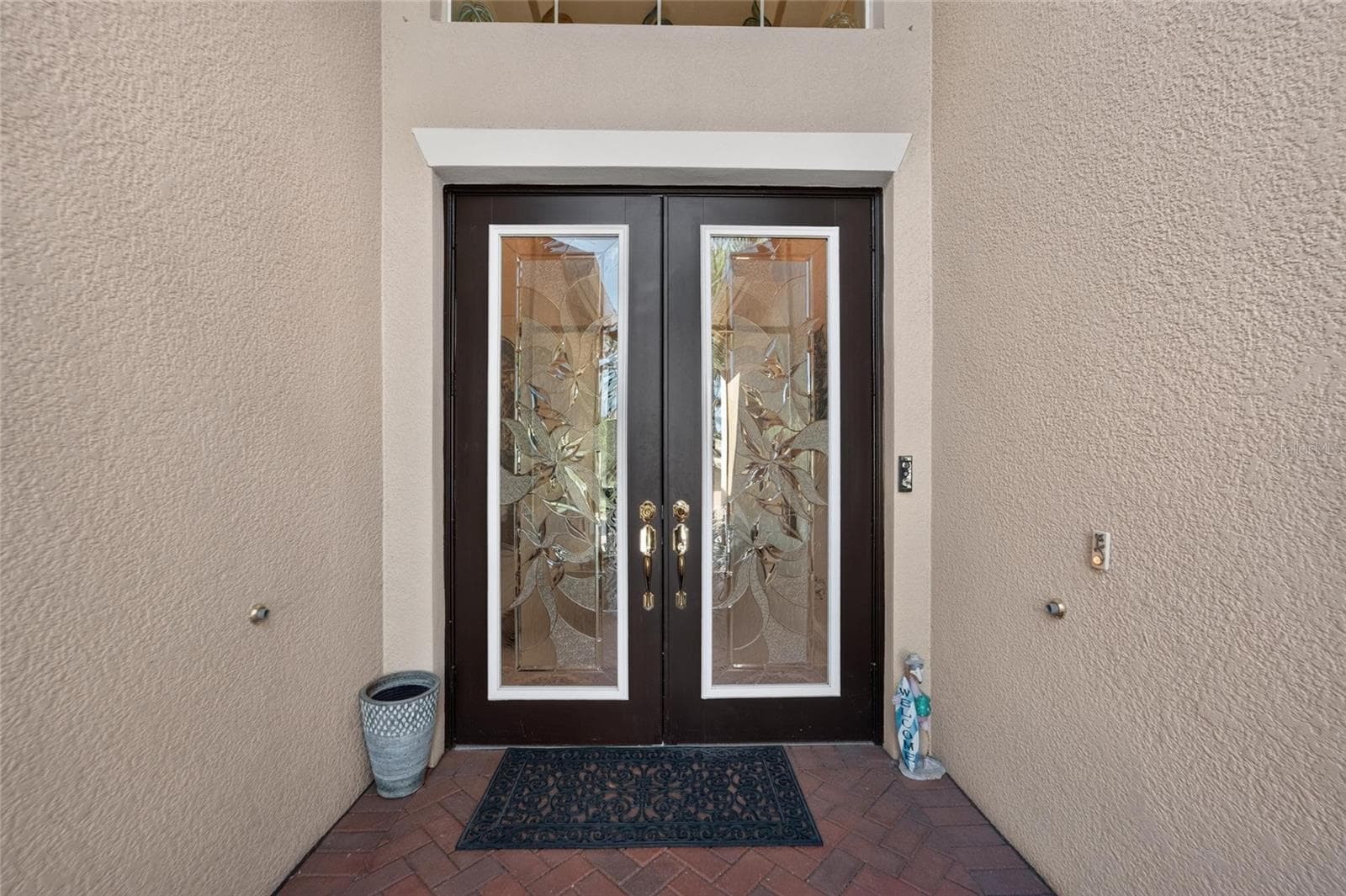 Double Etched Glass Front Doors - 16301 GARNET GLEN PL, WIMAUMA
