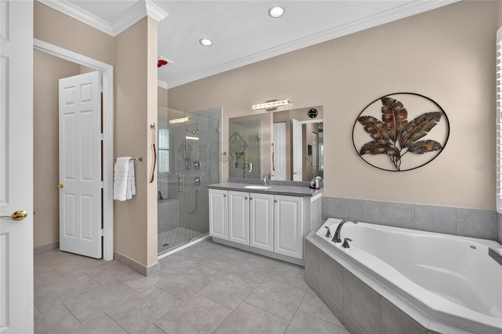Single Family Residence at 16301 GARNET GLEN PL, WIMAUMA, photo 31 of 87