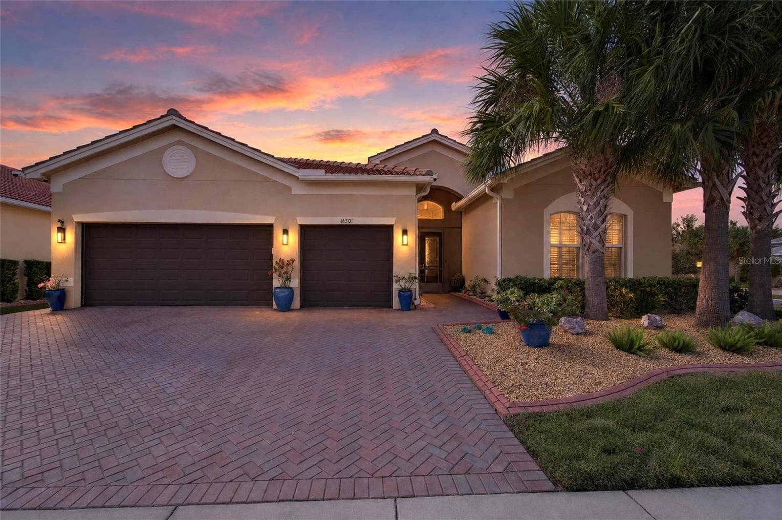 Twilight View - 16301 GARNET GLEN PL, WIMAUMA