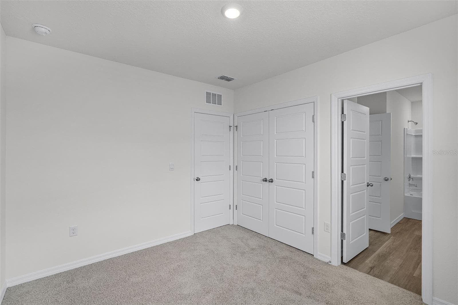 Townhouse at 2654 OLYMPIC CT, DAVENPORT, photo 23 of 32