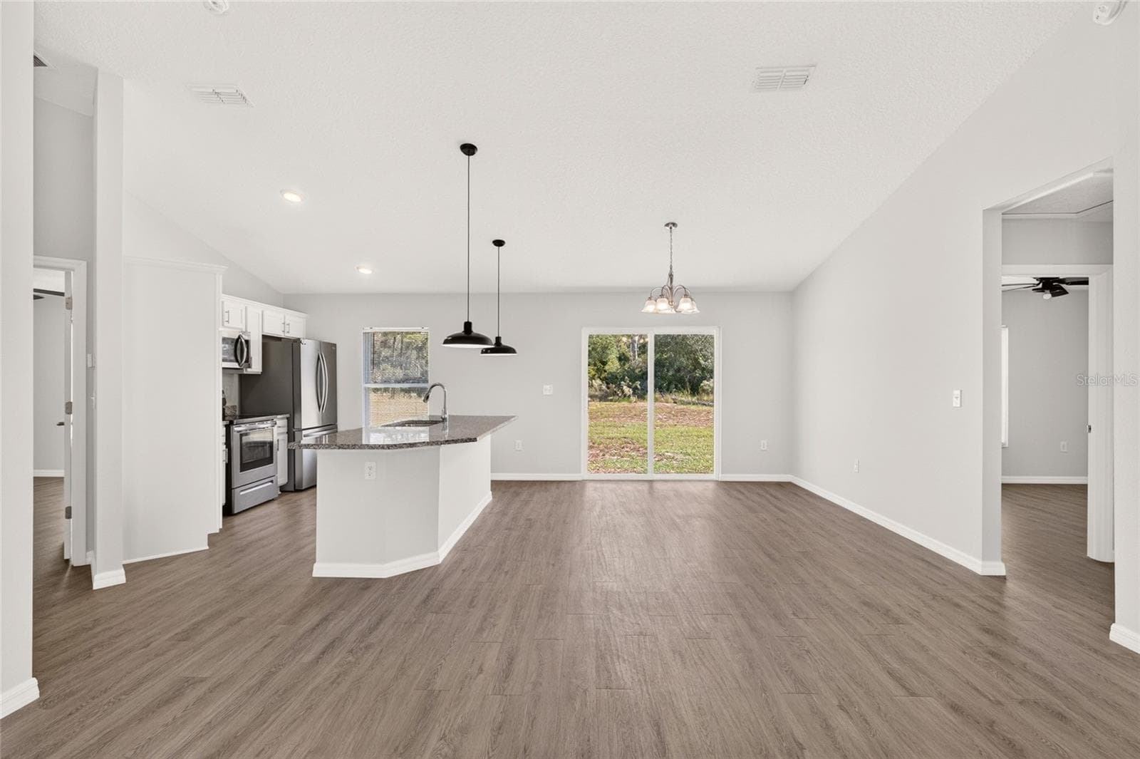 Single Family Residence at 17399 SW 25TH CIR, OCALA, photo 13 of 59