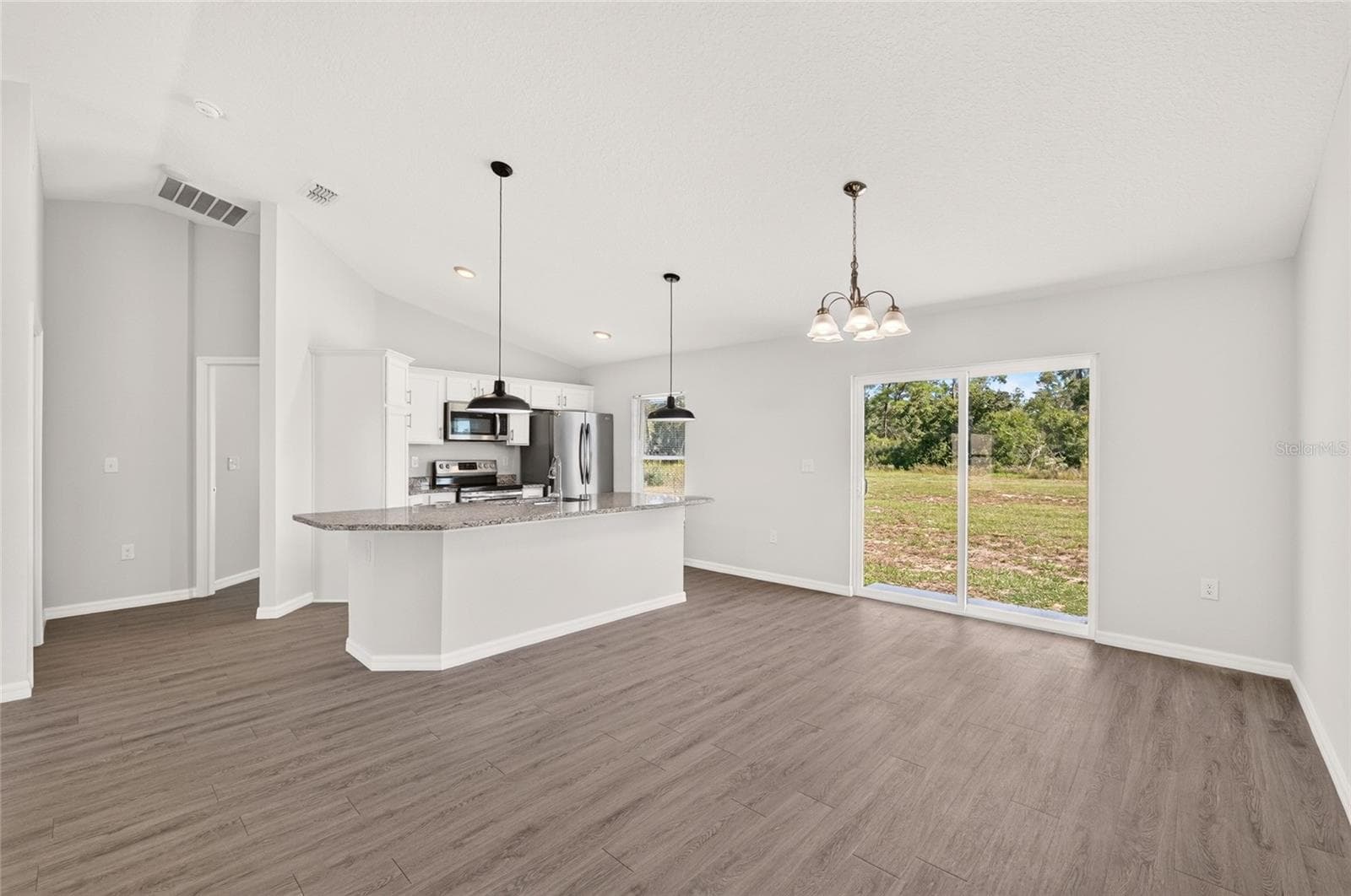 Single Family Residence at 17399 SW 25TH CIR, OCALA, photo 16 of 59