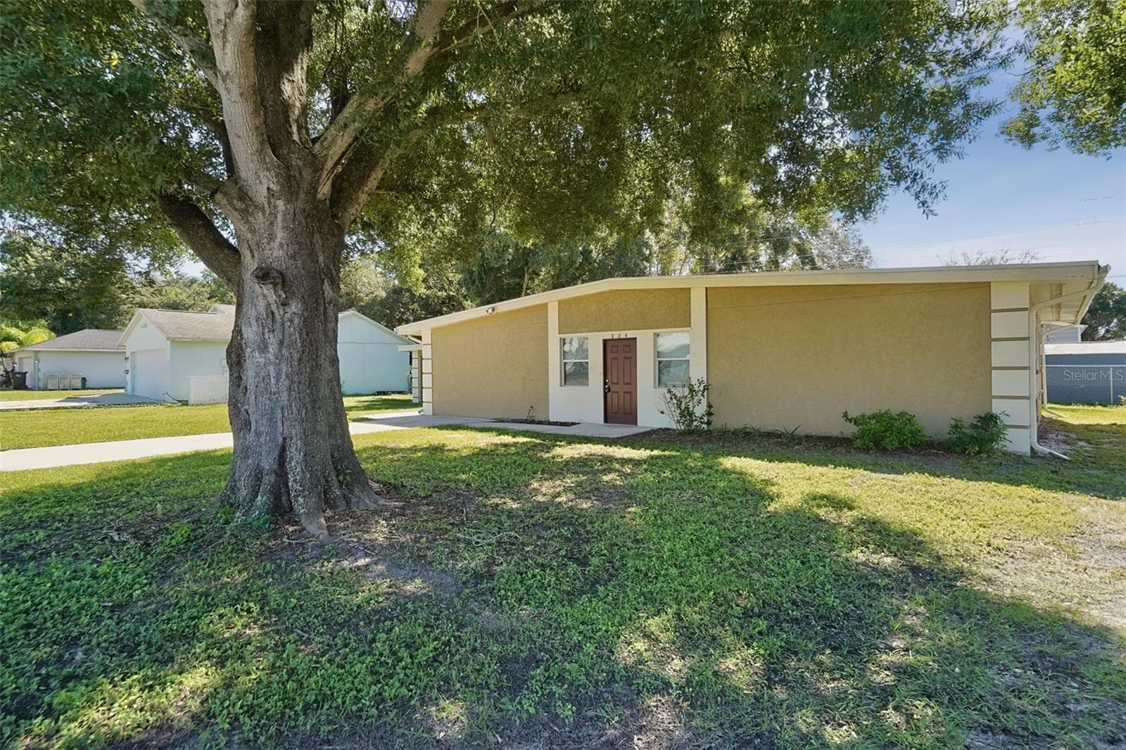 Single Family Residence at 804 68TH AVE W, BRADENTON, photo 2 of 27