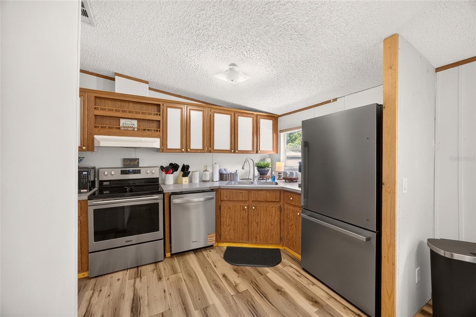 Manufactured Home at 13445 NE 217TH CT, SALT SPRINGS, photo 20 of 68