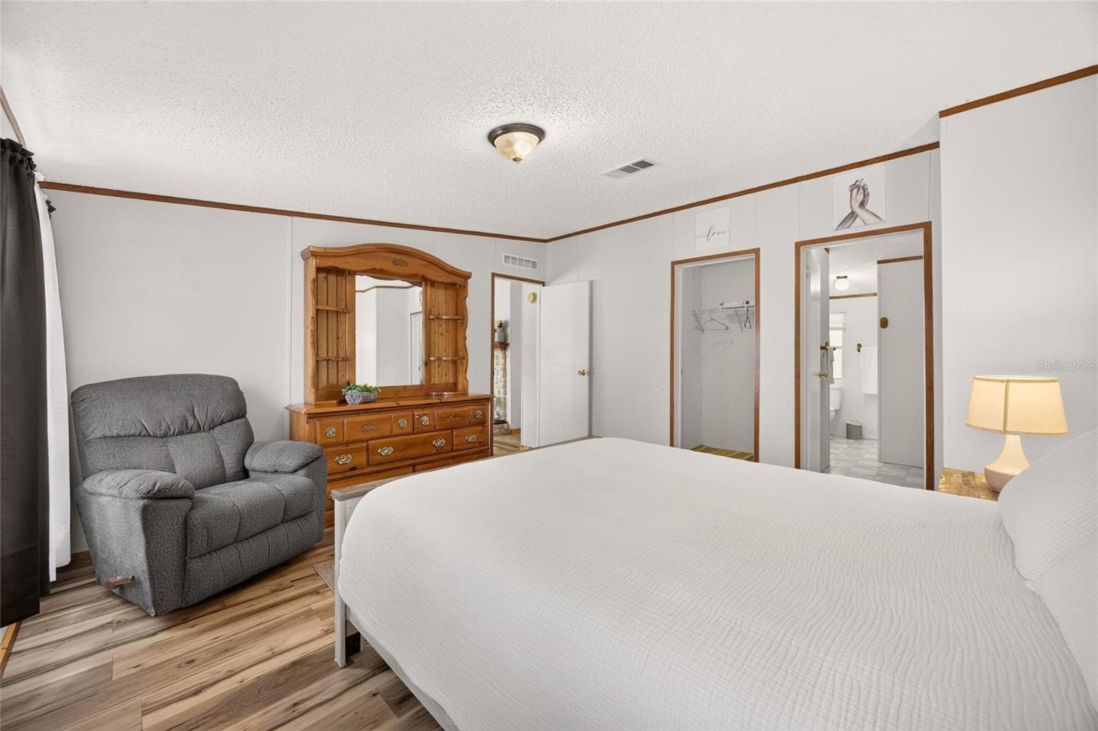 Manufactured Home at 13445 NE 217TH CT, SALT SPRINGS, photo 26 of 68