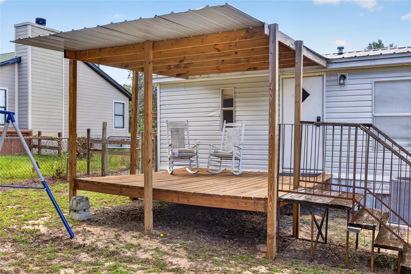 Manufactured Home at 13445 NE 217TH CT, SALT SPRINGS, photo 41 of 68